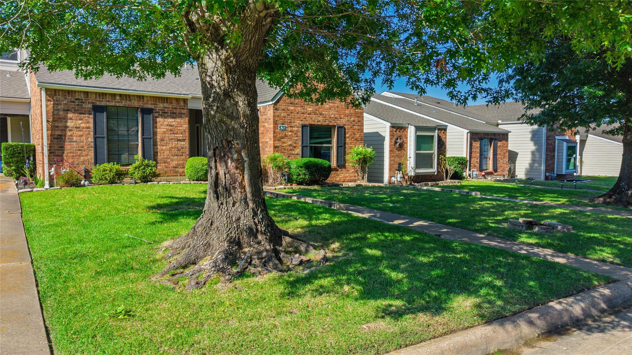 Greenville, Texas, 75402, United States, 18 Bedrooms Bedrooms, ,18 BathroomsBathrooms,Residential,For Sale,2049312