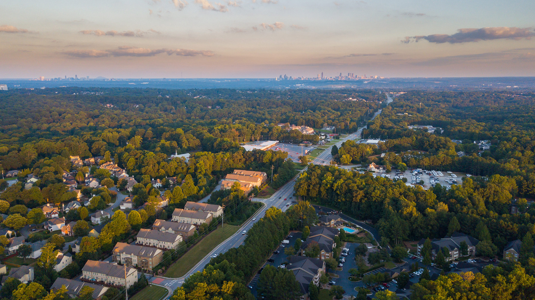  Luxury, Privacy & Convenience—All in One Stunning Smyrna Home - 物件實景
