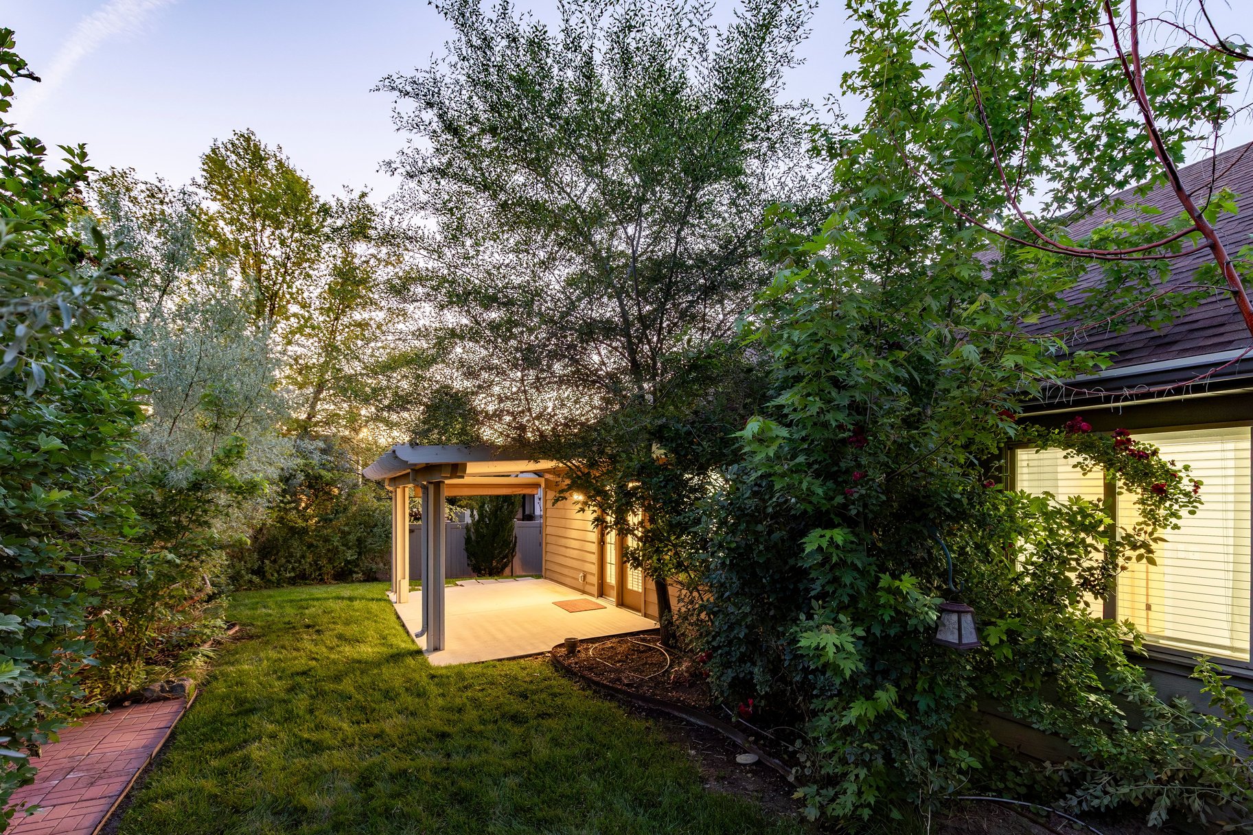  Exceptional Single-Level Living in One of Sandy