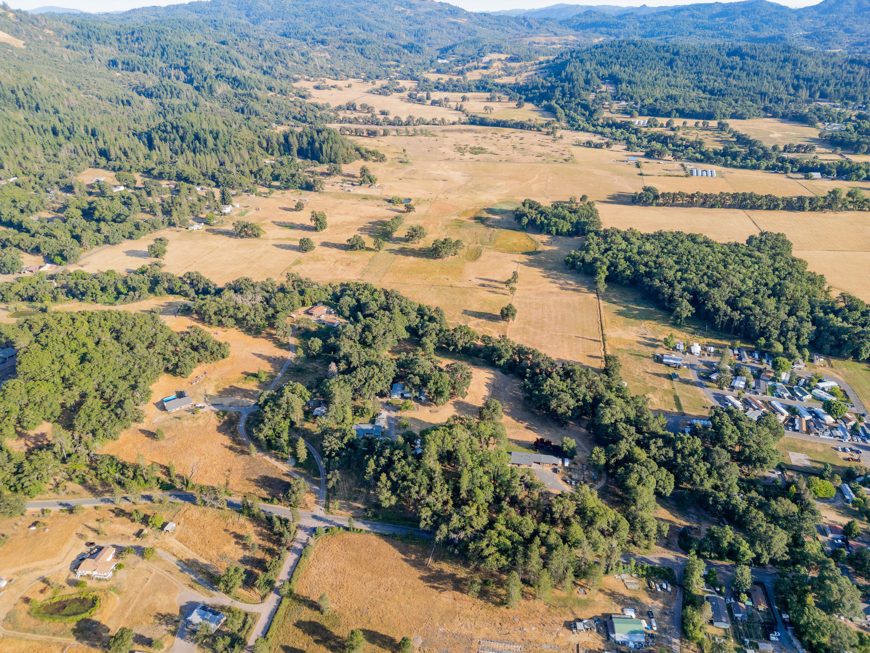 Willits, California, 95490, United States, 3 Bedrooms Bedrooms, ,2 BathroomsBathrooms,Residential,For Sale,1883434