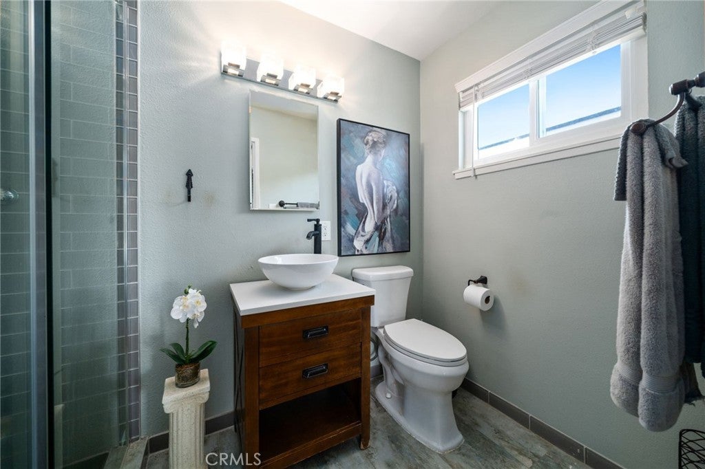 Riverside, California, 92505, United States, 4 Bedrooms Bedrooms, ,2 BathroomsBathrooms,Residential,For Sale,2002524