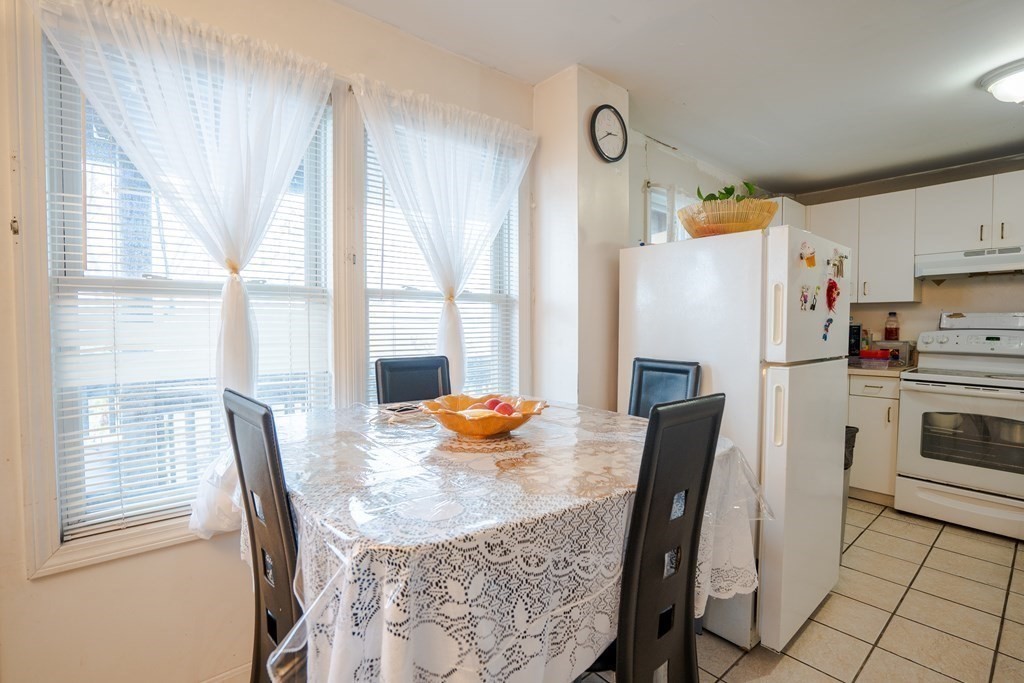 279 Chelsea St Street, Boston, Massachusetts, 02128, United States, 9 Bedrooms Bedrooms, ,3 BathroomsBathrooms,Residential,For Sale,279 Chelsea St Street,1009845