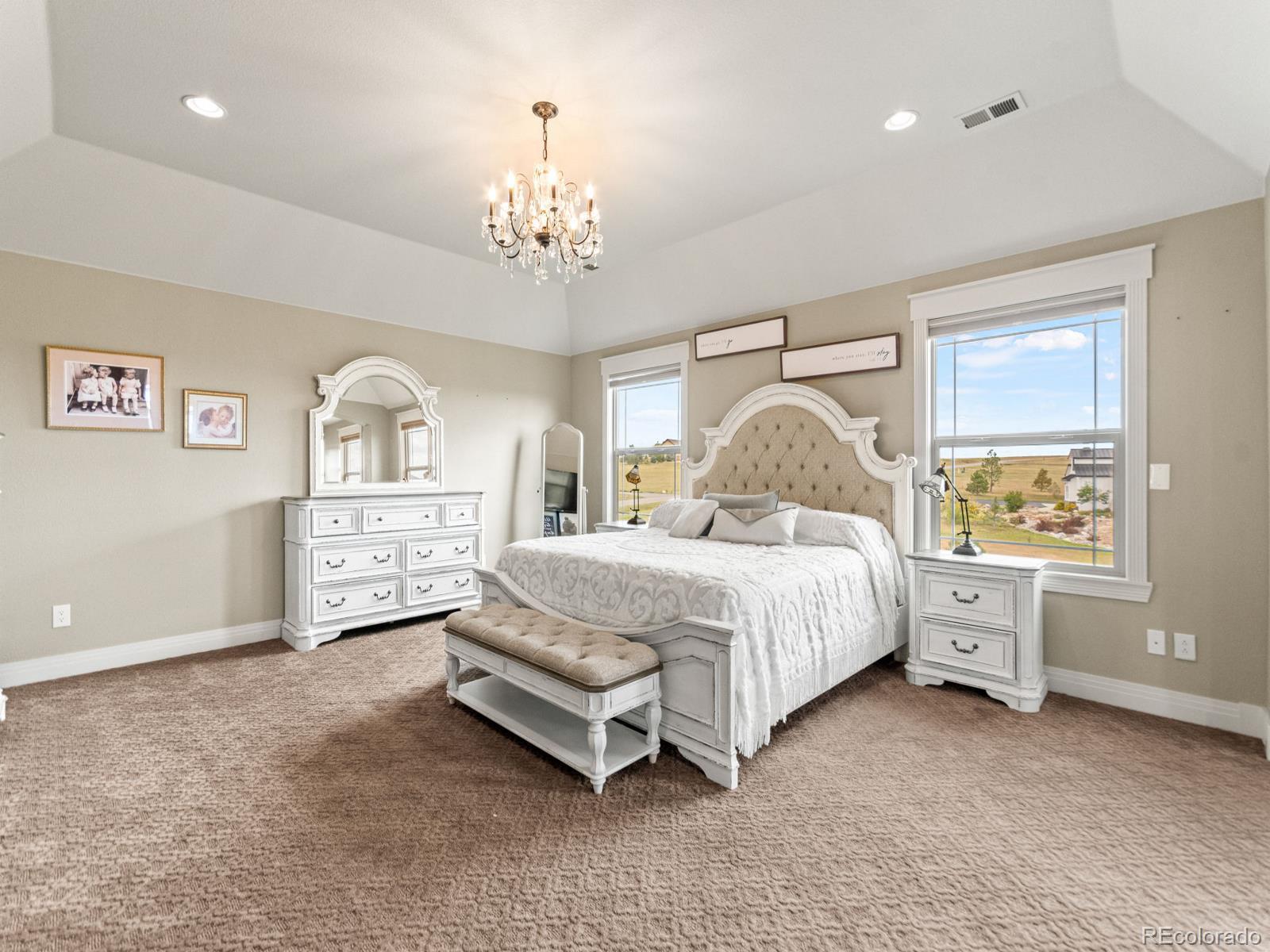 Elizabeth, Colorado, 80107, United States, 5 Bedrooms Bedrooms, ,5 BathroomsBathrooms,Residential,For Sale,1979670