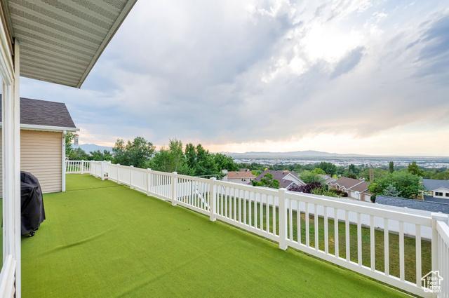 North Salt Lake, Utah, 84054, United States, 5 Bedrooms Bedrooms, ,4 BathroomsBathrooms,Residential,For Sale,1889764