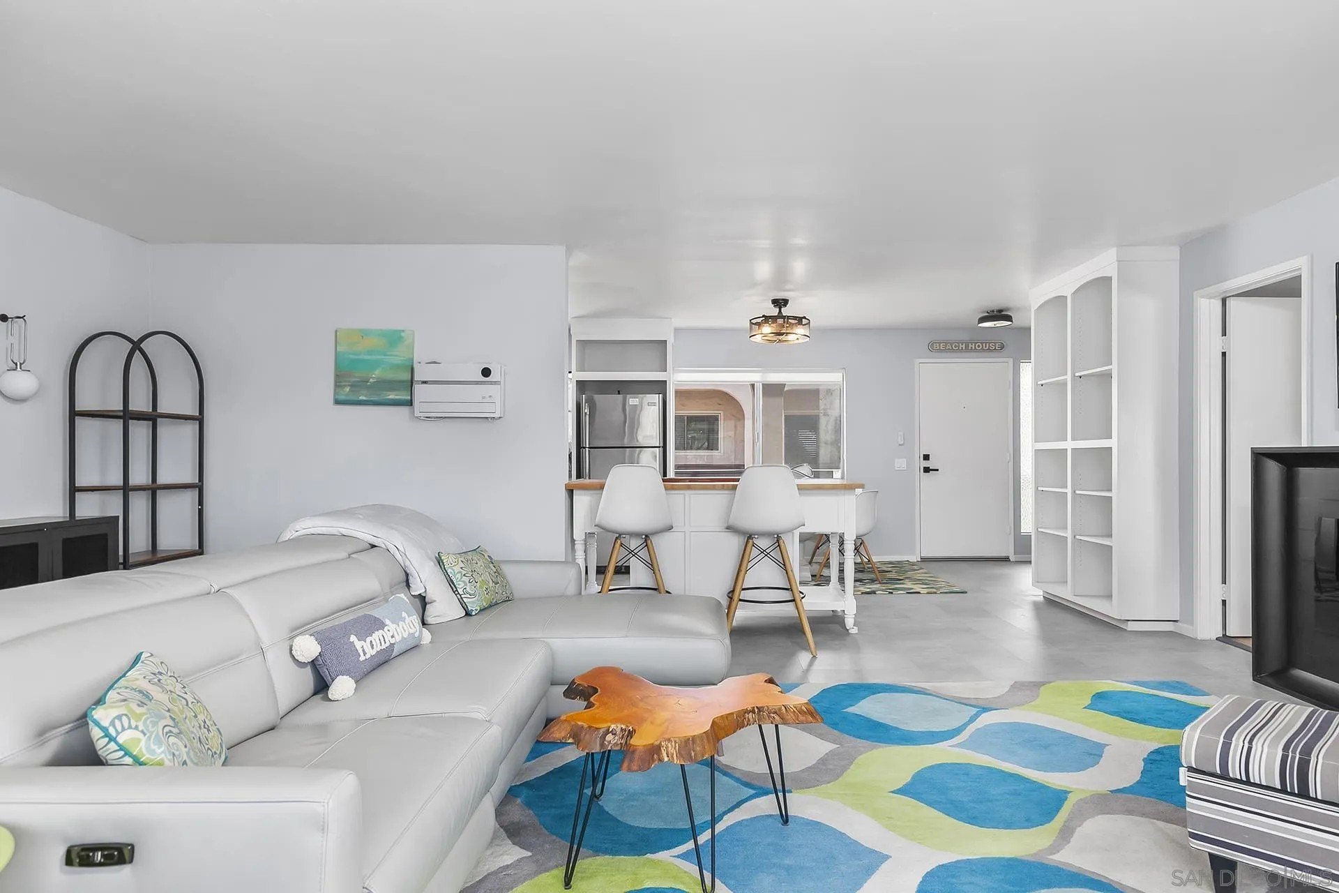 San Diego, California, 92117, United States, 1 Bedroom Bedrooms, ,1 BathroomBathrooms,Residential,For Sale,1987946