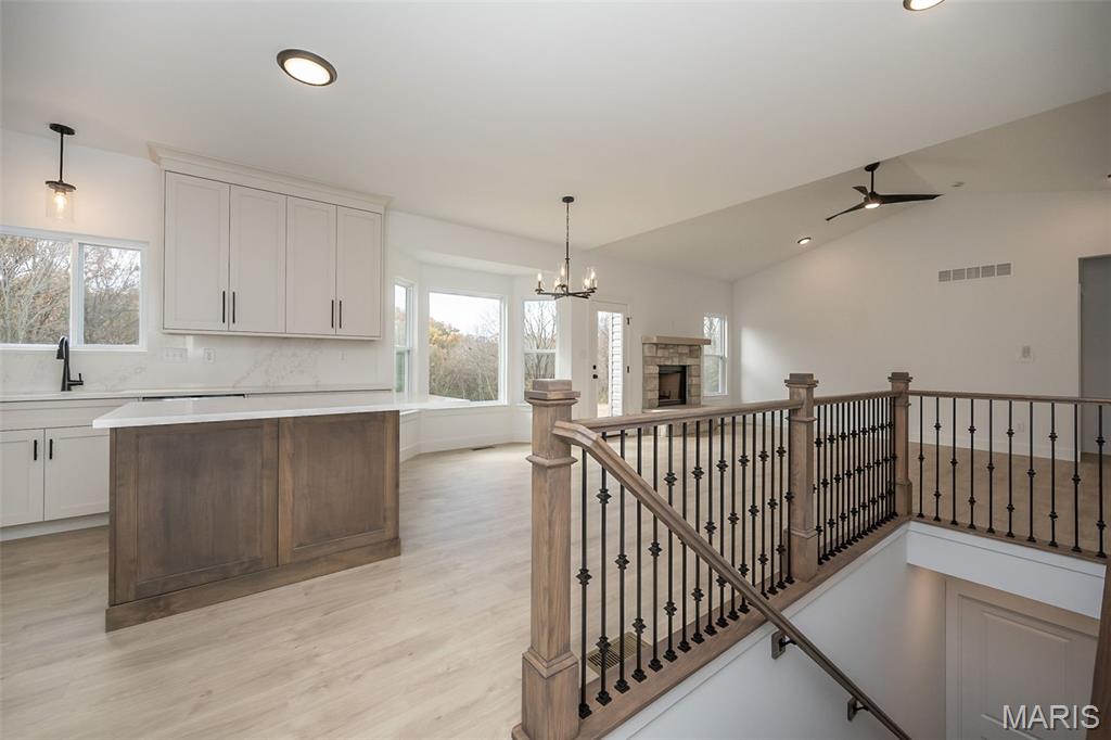 Troy, Missouri, 63379, United States, 3 Bedrooms Bedrooms, ,2 BathroomsBathrooms,Residential,For Sale,1993491