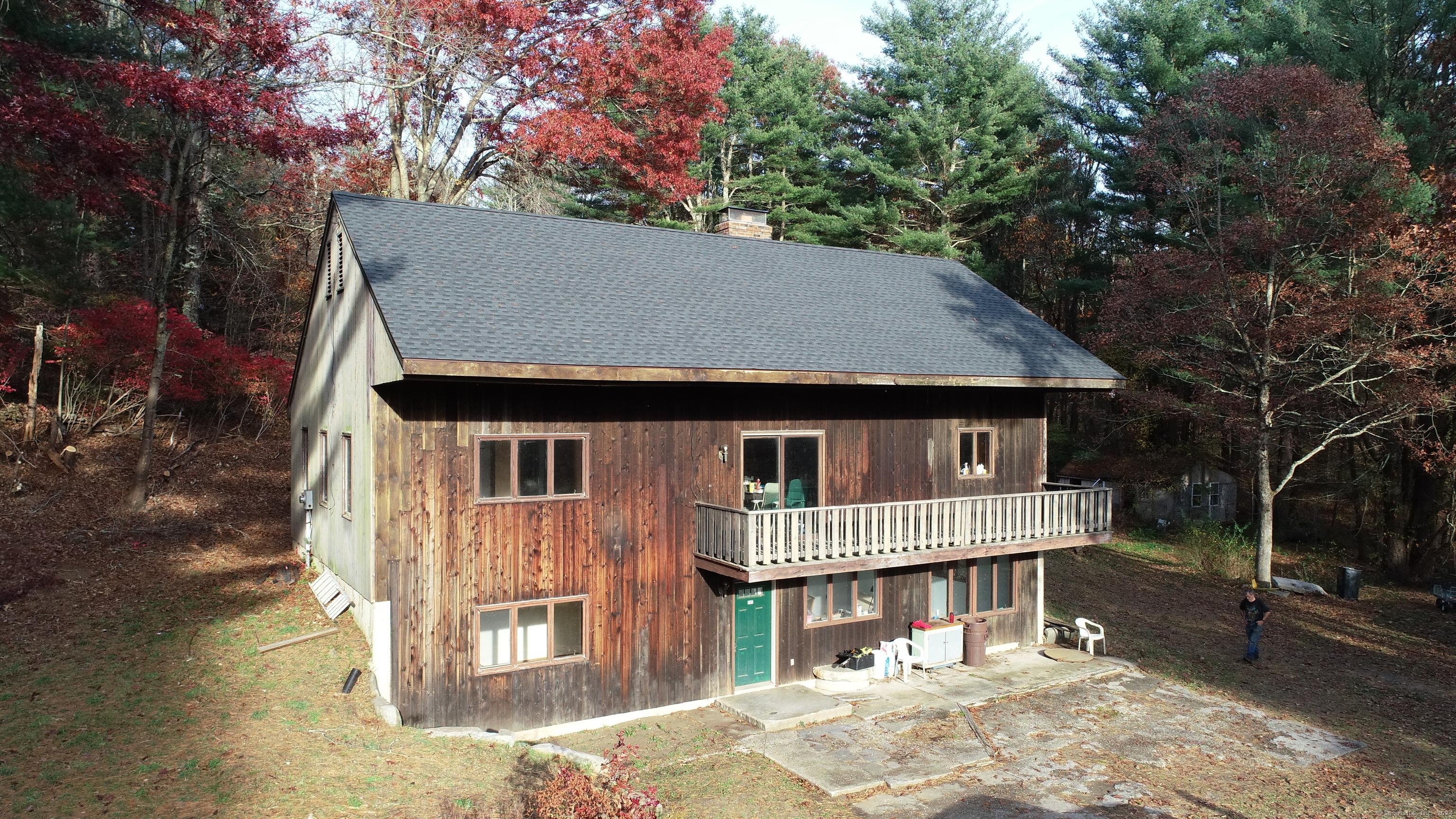 Litchfield, Connecticut, 06759, United States, 3 Bedrooms Bedrooms, ,3 BathroomsBathrooms,Residential,For Sale,1937635