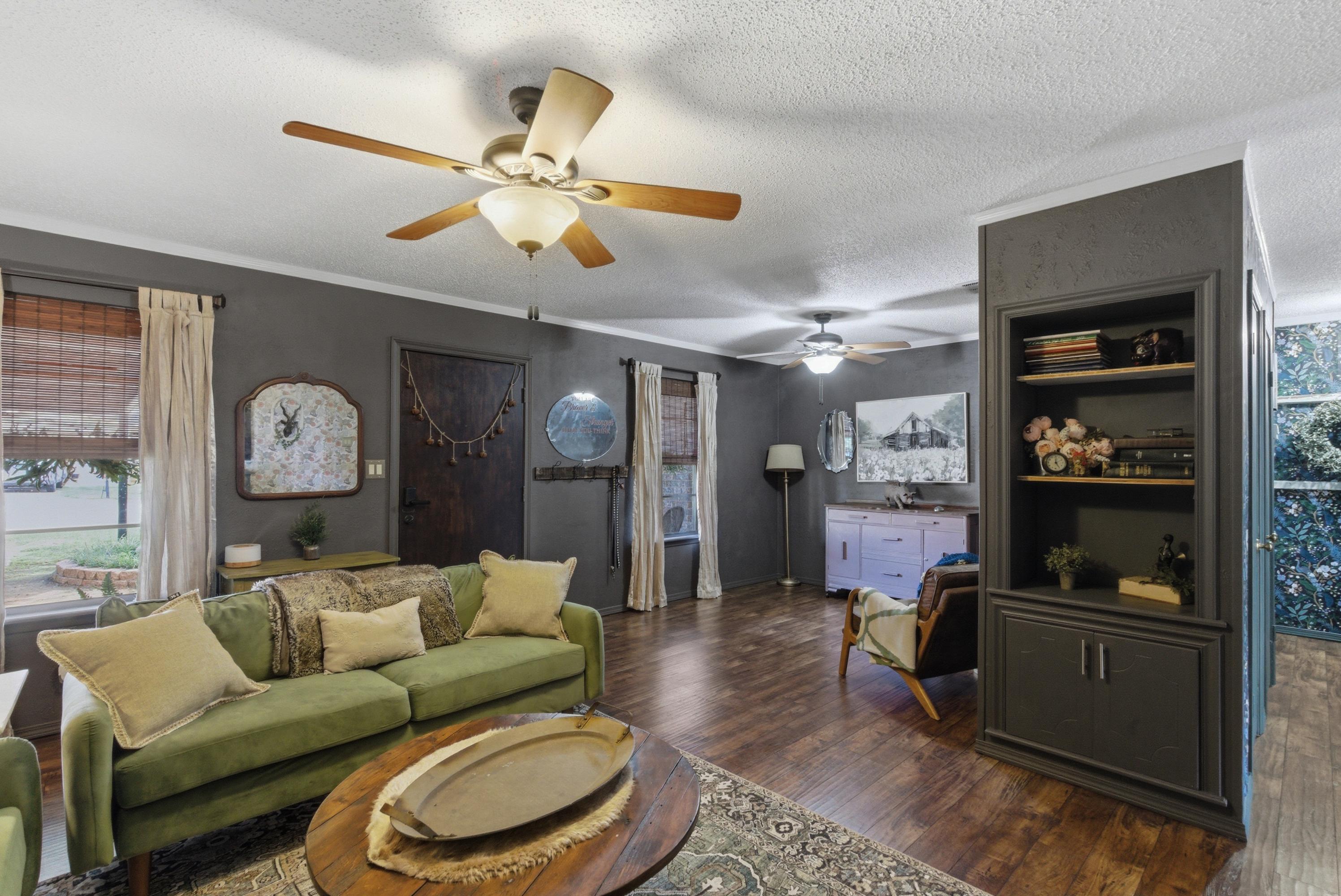  1508 Avenue D, Graham, TX, 76450 - 物件實景