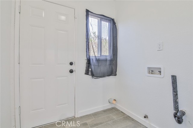 Los Angeles, California, 90059, United States, 2 Bedrooms Bedrooms, ,1 BathroomBathrooms,Residential,For Sale,1974329