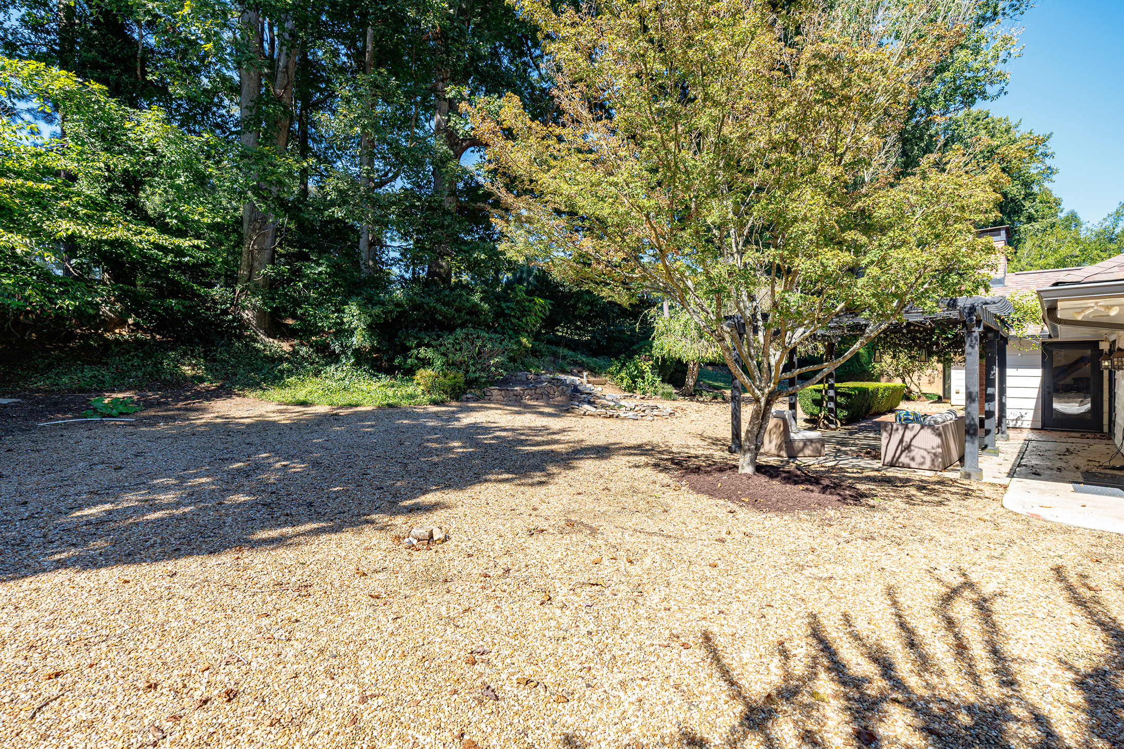  Spacious Ranch Overlooking the Fourth Fairway at Brookfield Country Club - 物件實景