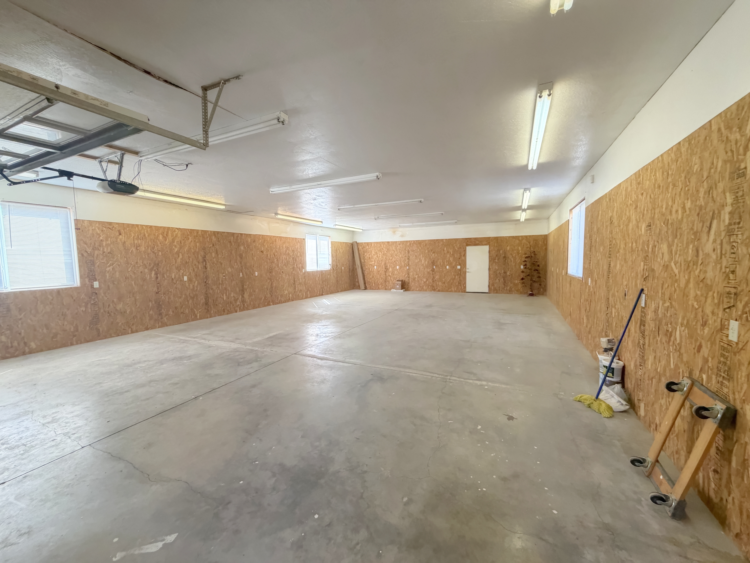Silver City, New Mexico, 88061, United States, 3 Bedrooms Bedrooms, ,2 BathroomsBathrooms,Residential,For Sale,2049304