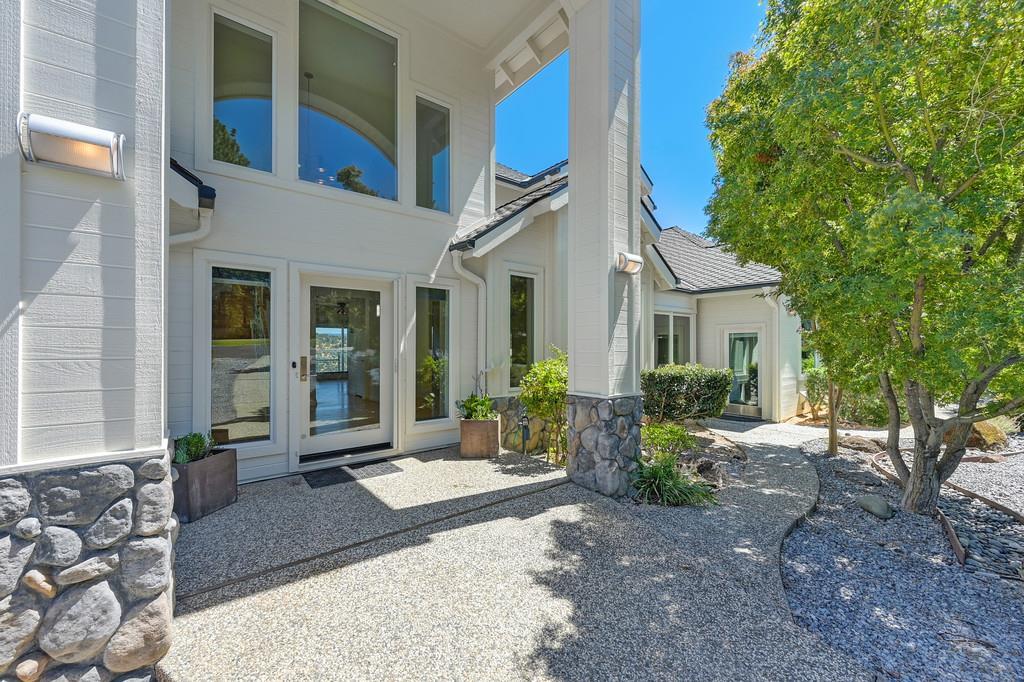 Placerville, California, 95667, United States, 4 Bedrooms Bedrooms, ,5 BathroomsBathrooms,Residential,For Sale,1982324