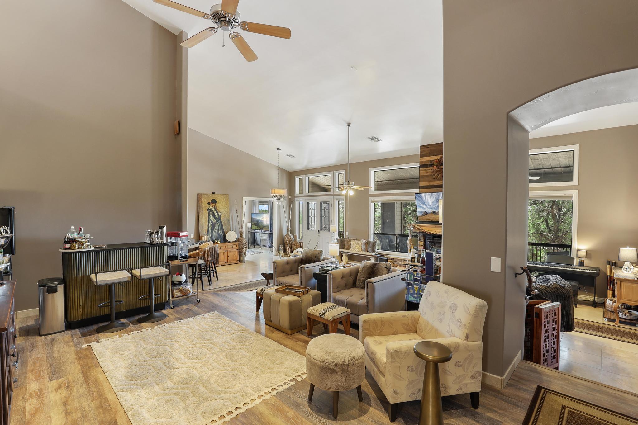 Payson, Arizona, 85541, United States, 4 Bedrooms Bedrooms, ,2 BathroomsBathrooms,Residential,For Sale,1913797