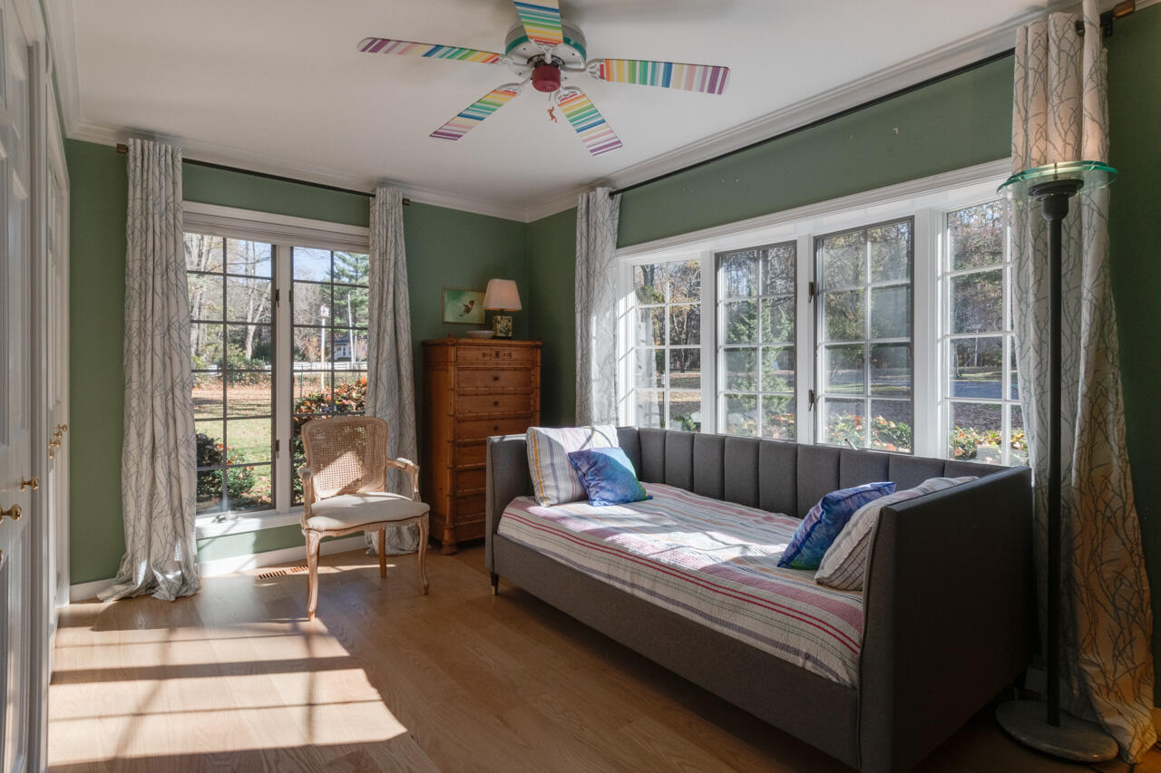 Fennville, Michigan, 49408, United States, 9 Bedrooms Bedrooms, ,10 BathroomsBathrooms,Residential,For Sale,1992421