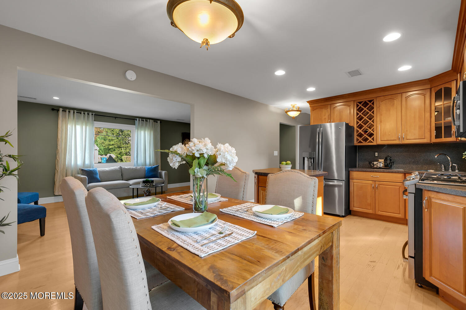 Hazlet, New Jersey, 07730, United States, 3 Bedrooms Bedrooms, ,2 BathroomsBathrooms,Residential,For Sale,1995385