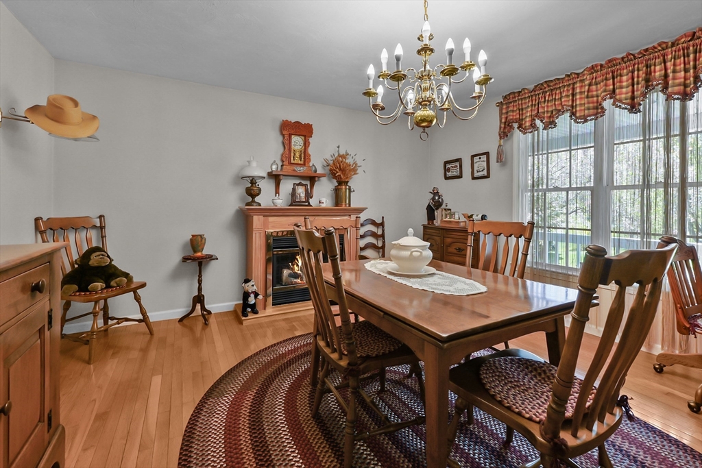 Attleboro, Massachusetts, 02703, United States, 4 Bedrooms Bedrooms, ,4 BathroomsBathrooms,Residential,For Sale,1880500
