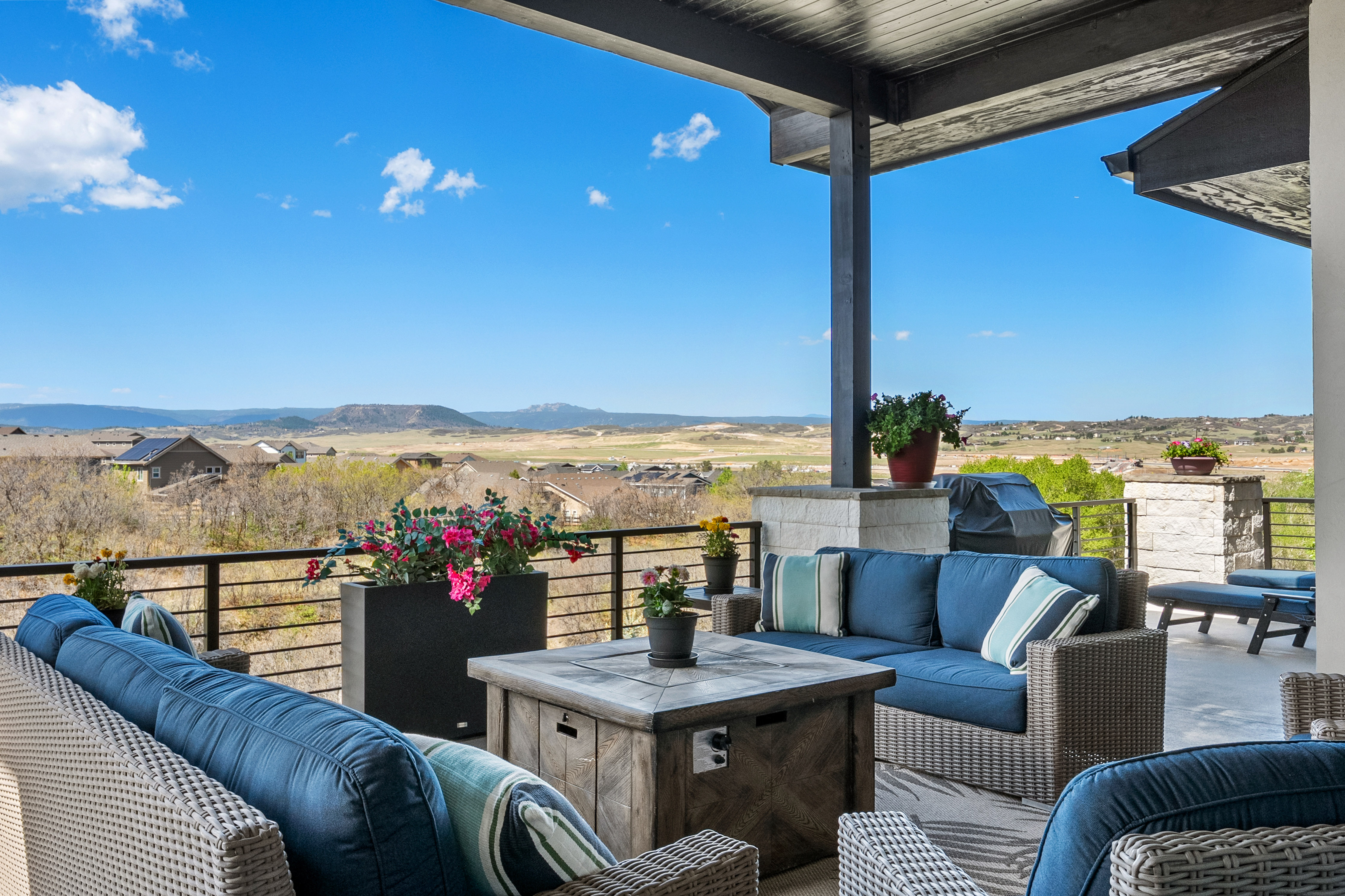  Absolutely spectacular custom ranch-style home - 物件實景