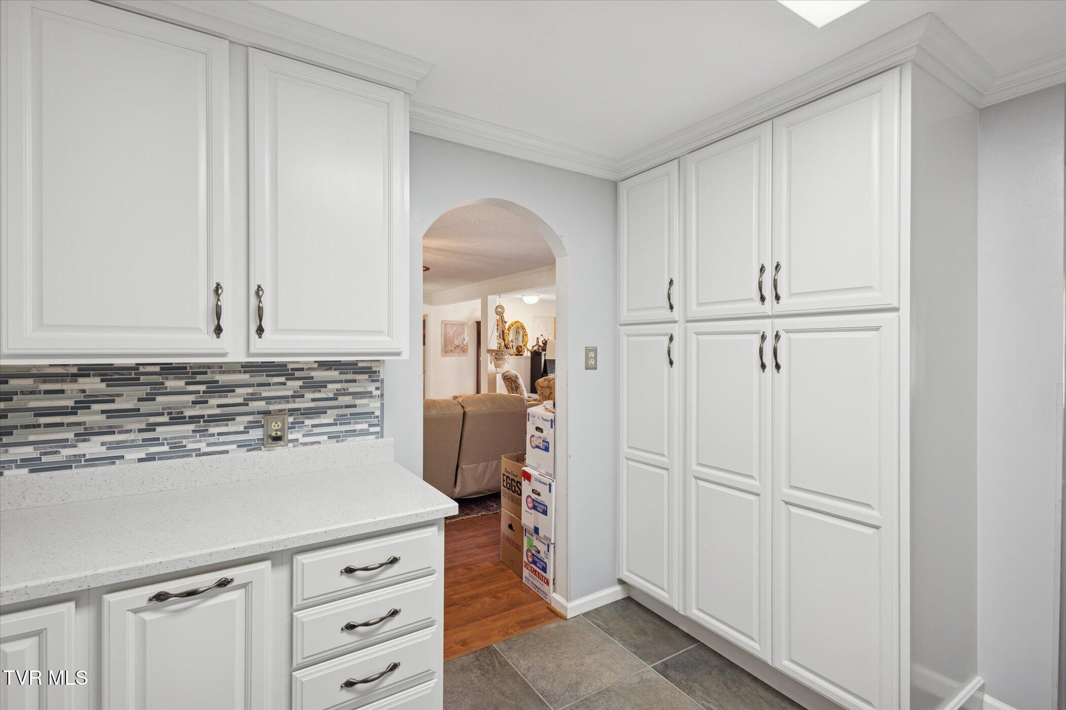 Johnson City, Tennessee, 37604, United States, 4 Bedrooms Bedrooms, ,3 BathroomsBathrooms,Residential,For Sale,1978550