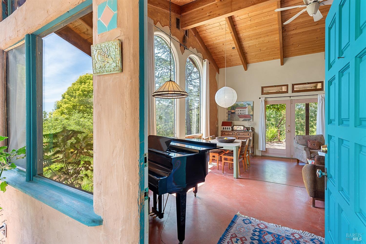 Forestville, California, 95436, United States, 4 Bedrooms Bedrooms, ,3 BathroomsBathrooms,Residential,For Sale,1796757