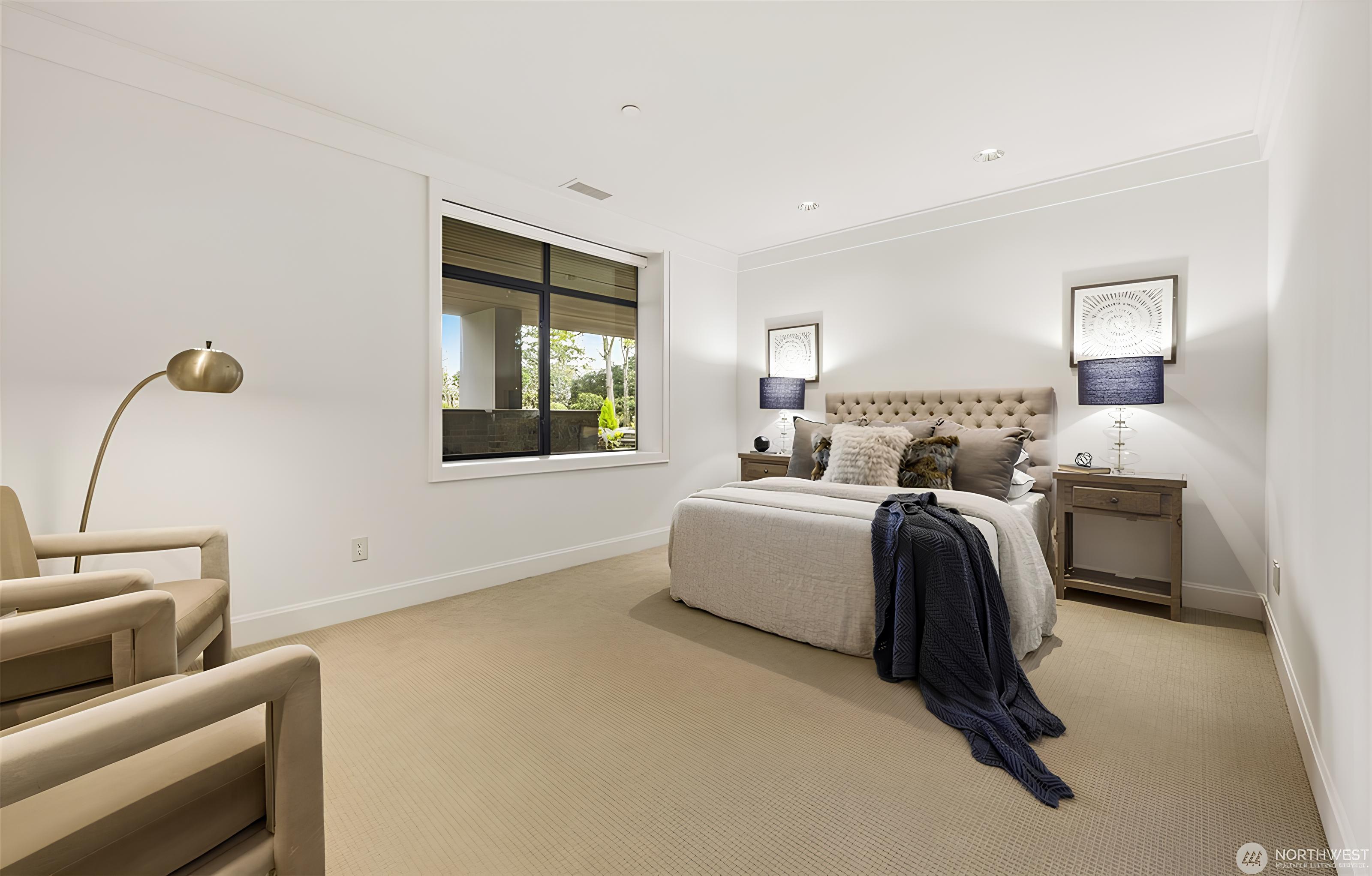  9632 Lake Washington Blvd NE, Bellevue, WA 98004 - 物件實景