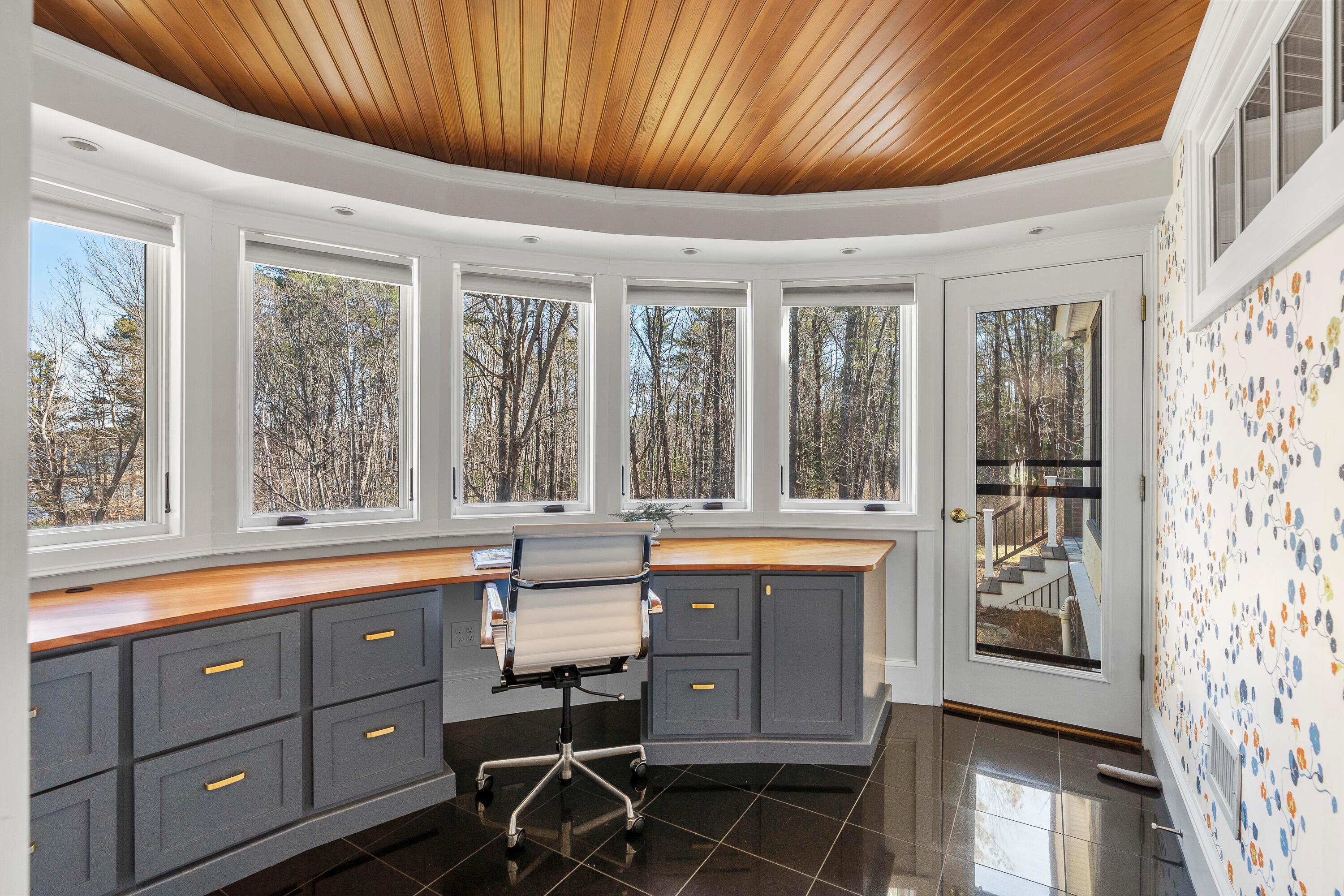  52 Wharf Road - 物件實景