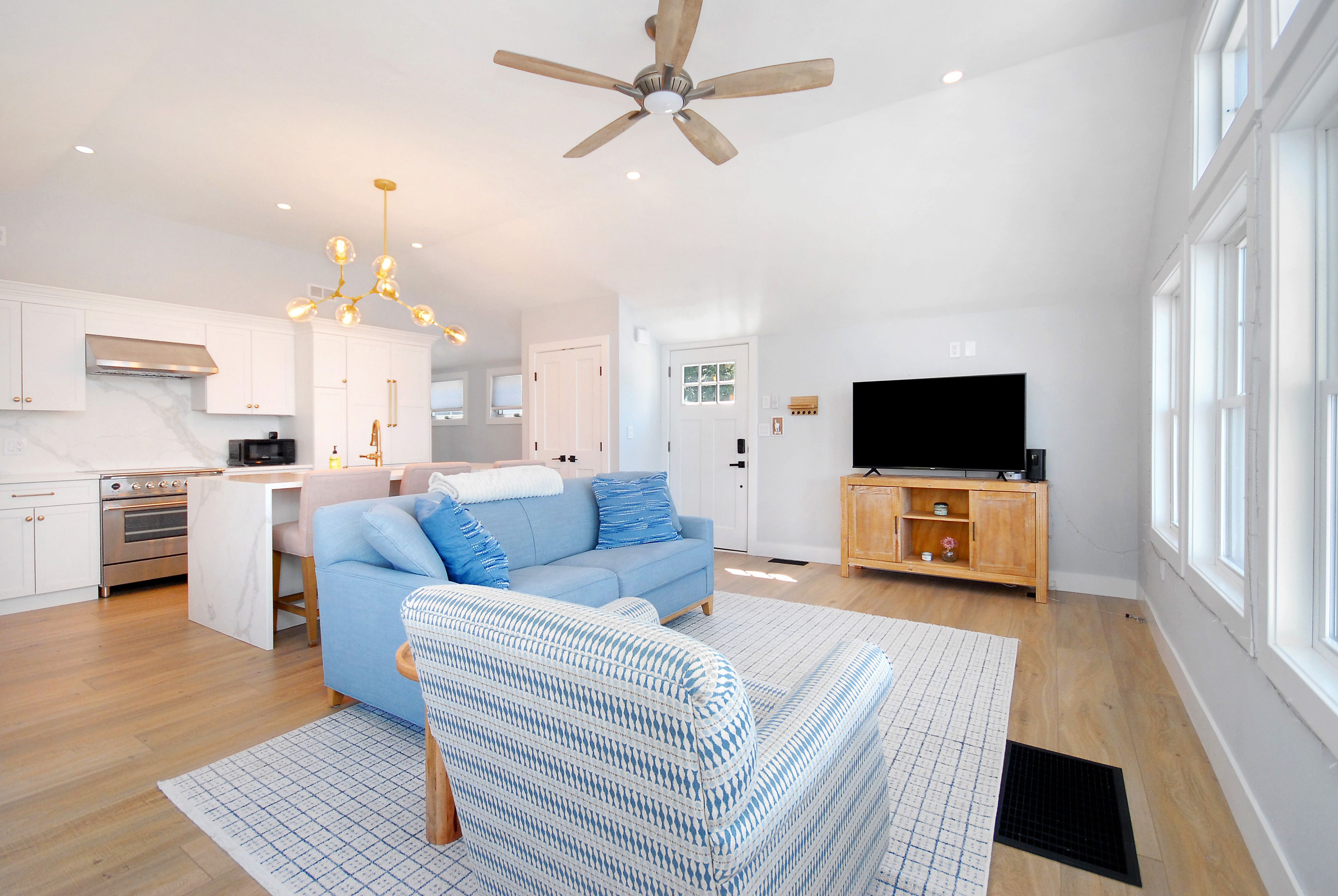  36 Canna Drive, Shrewsbury, MA 01545 - 物件實景