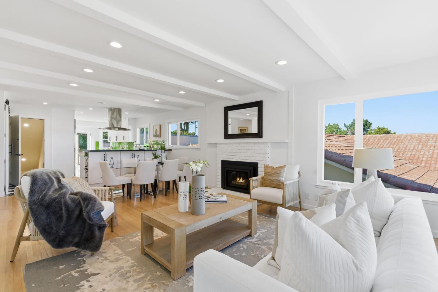 Millbrae, California, 94030, United States, 3 Bedrooms Bedrooms, ,3 BathroomsBathrooms,Residential,For Sale,1986526