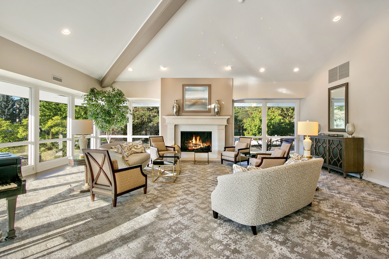Oak Brook, Illinois, 60523, United States, 2 Bedrooms Bedrooms, ,2 BathroomsBathrooms,Residential,For Sale,1927231
