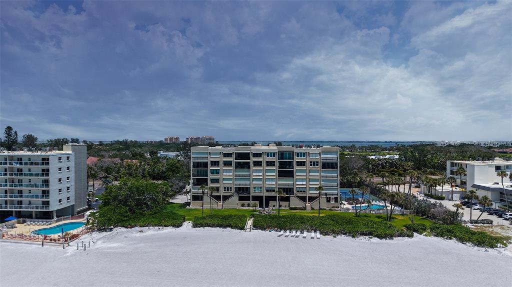 Longboat Key, Florida, 34228, United States, 3 Bedrooms Bedrooms, ,2 BathroomsBathrooms,Residential,For Sale,1793639