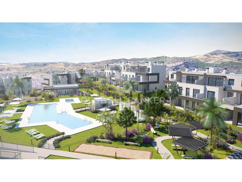 Estepona, Andalusia, ES, 4 Bedrooms Bedrooms, ,3 BathroomsBathrooms,Residential,For Sale,1746118