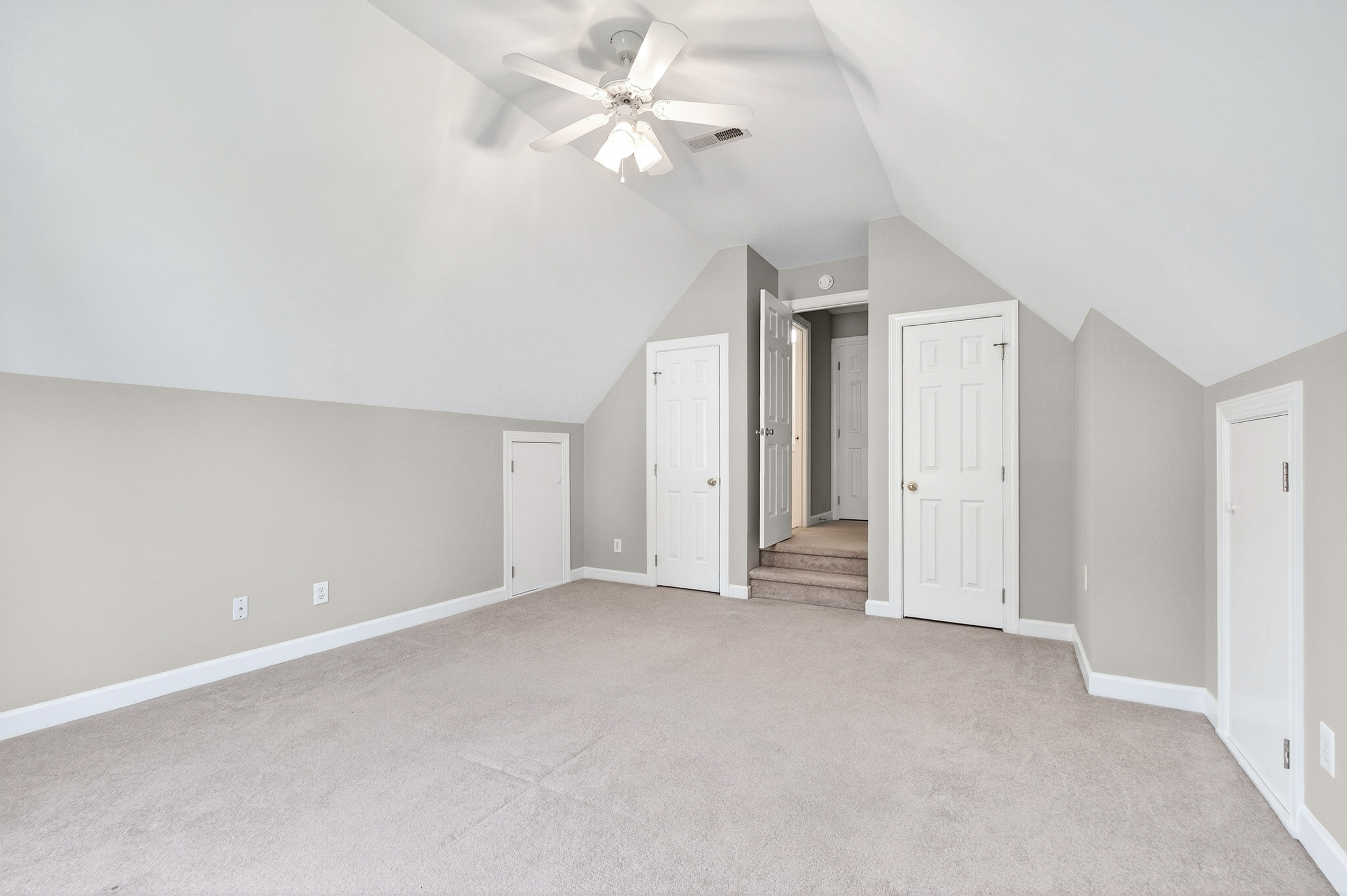  913 Tanworth Drive, Raleigh, NC 27615 - 物件實景