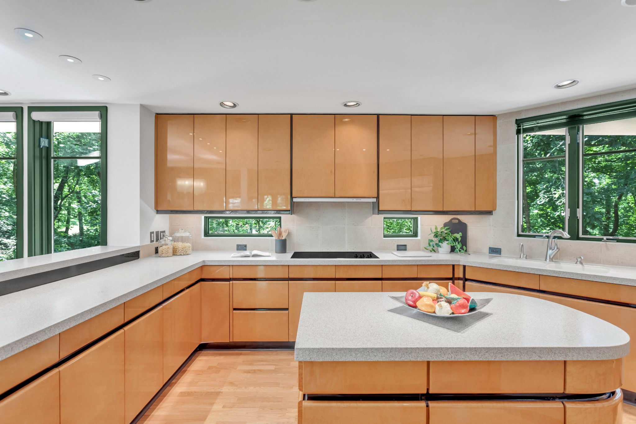  4 Glenn Abbey, Nashville, TN, 37215 - 物件實景