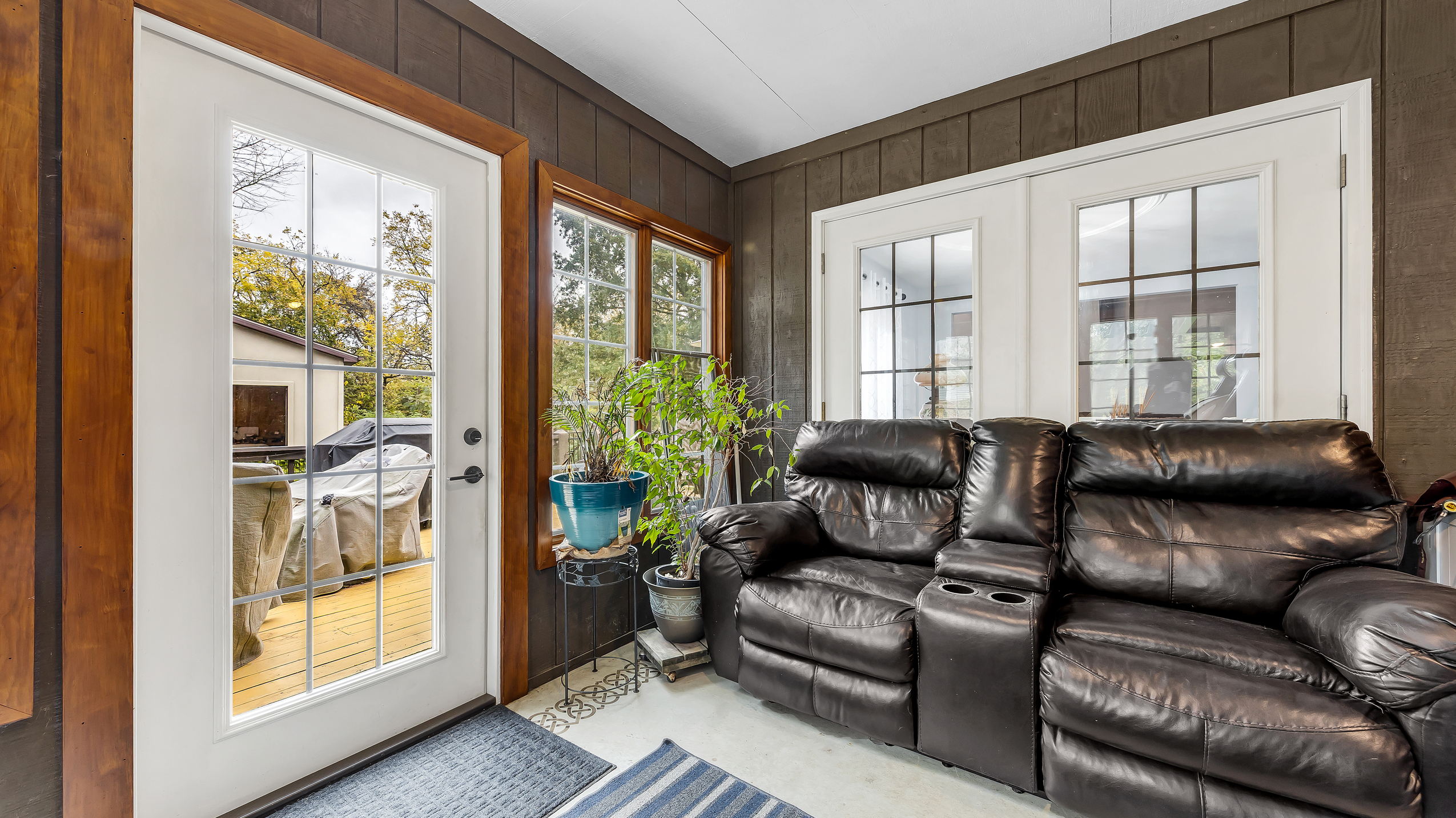 Waterloo, Illinois, 62298, United States, 3 Bedrooms Bedrooms, ,3 BathroomsBathrooms,Residential,For Sale,1986147