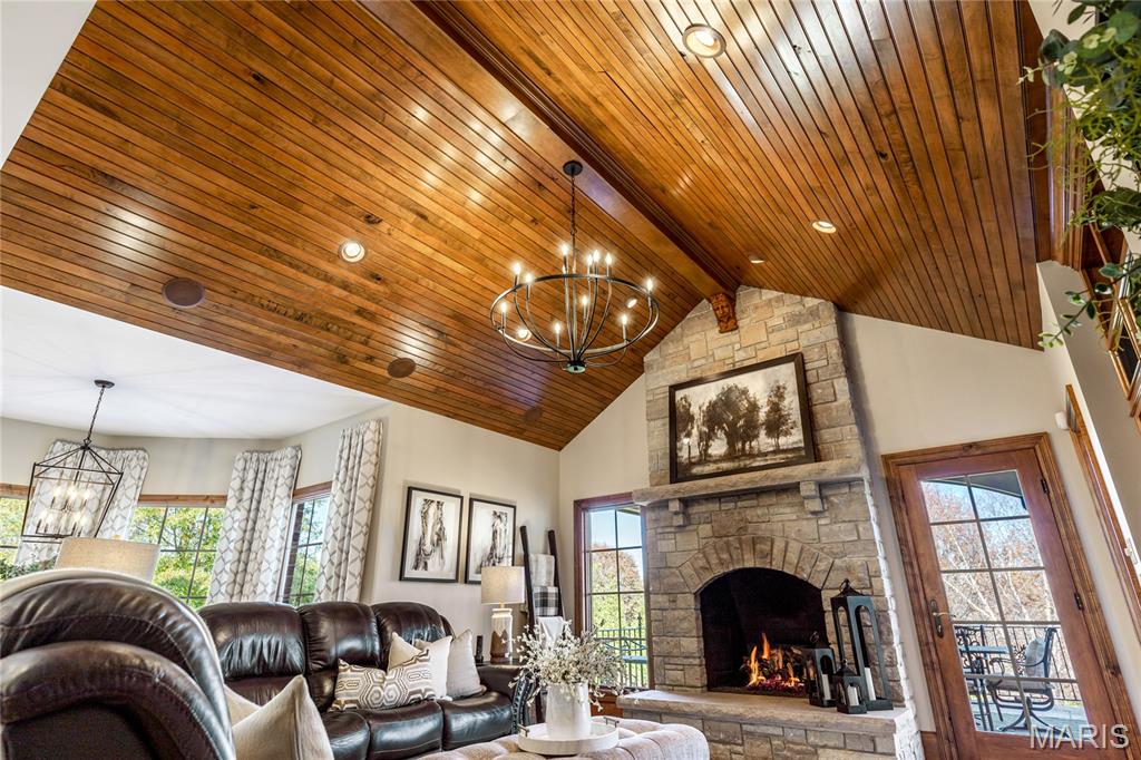 St Charles, Missouri, 63304, United States, 4 Bedrooms Bedrooms, ,6 BathroomsBathrooms,Residential,For Sale,1992889