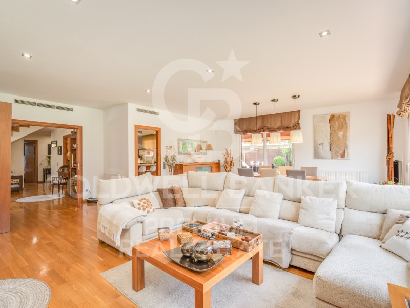 Sant Quirze del Vallès, Catalonia, ES, 5 Bedrooms Bedrooms, ,5 BathroomsBathrooms,Residential,For Sale,1526030