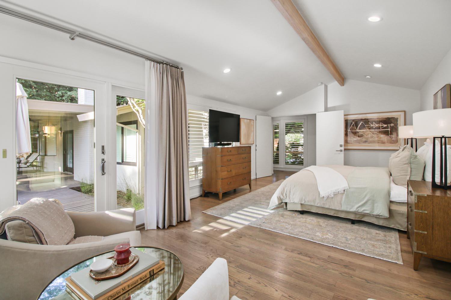 Carmichael, California, 95608, United States, 4 Bedrooms Bedrooms, ,3 BathroomsBathrooms,Residential,For Sale,1986318