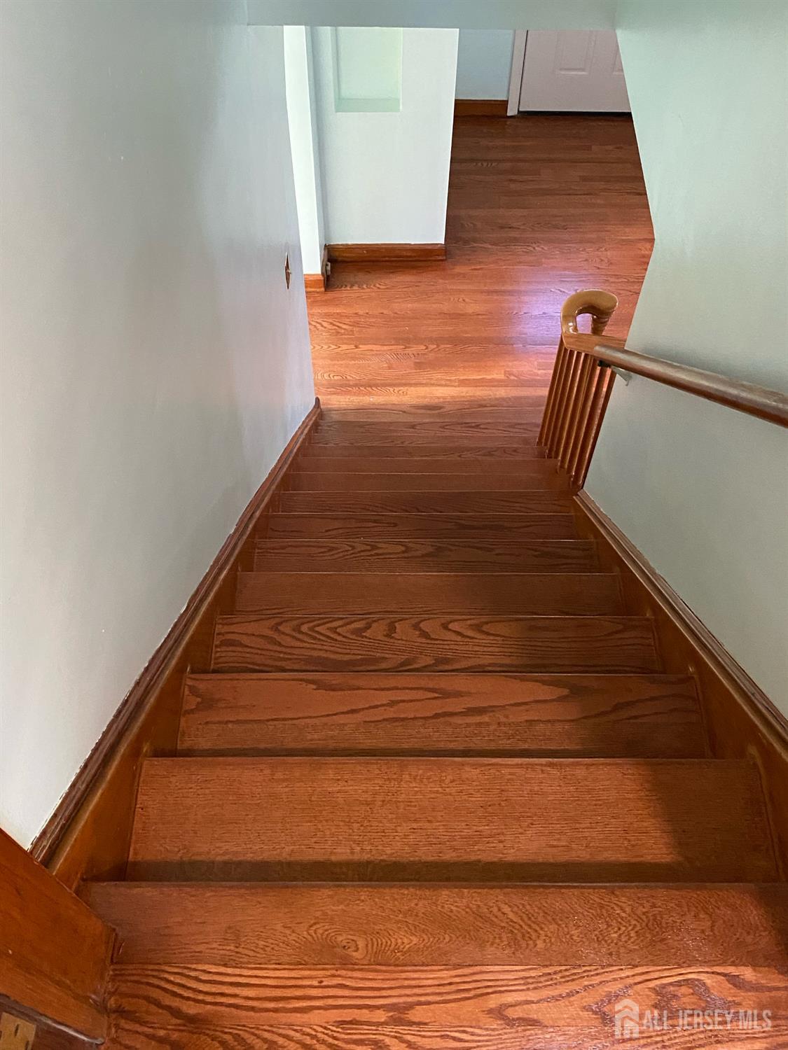 East Brunswick, New Jersey, 08816, United States, 5 Bedrooms Bedrooms, ,2 BathroomsBathrooms,Residential,For Sale,1956516