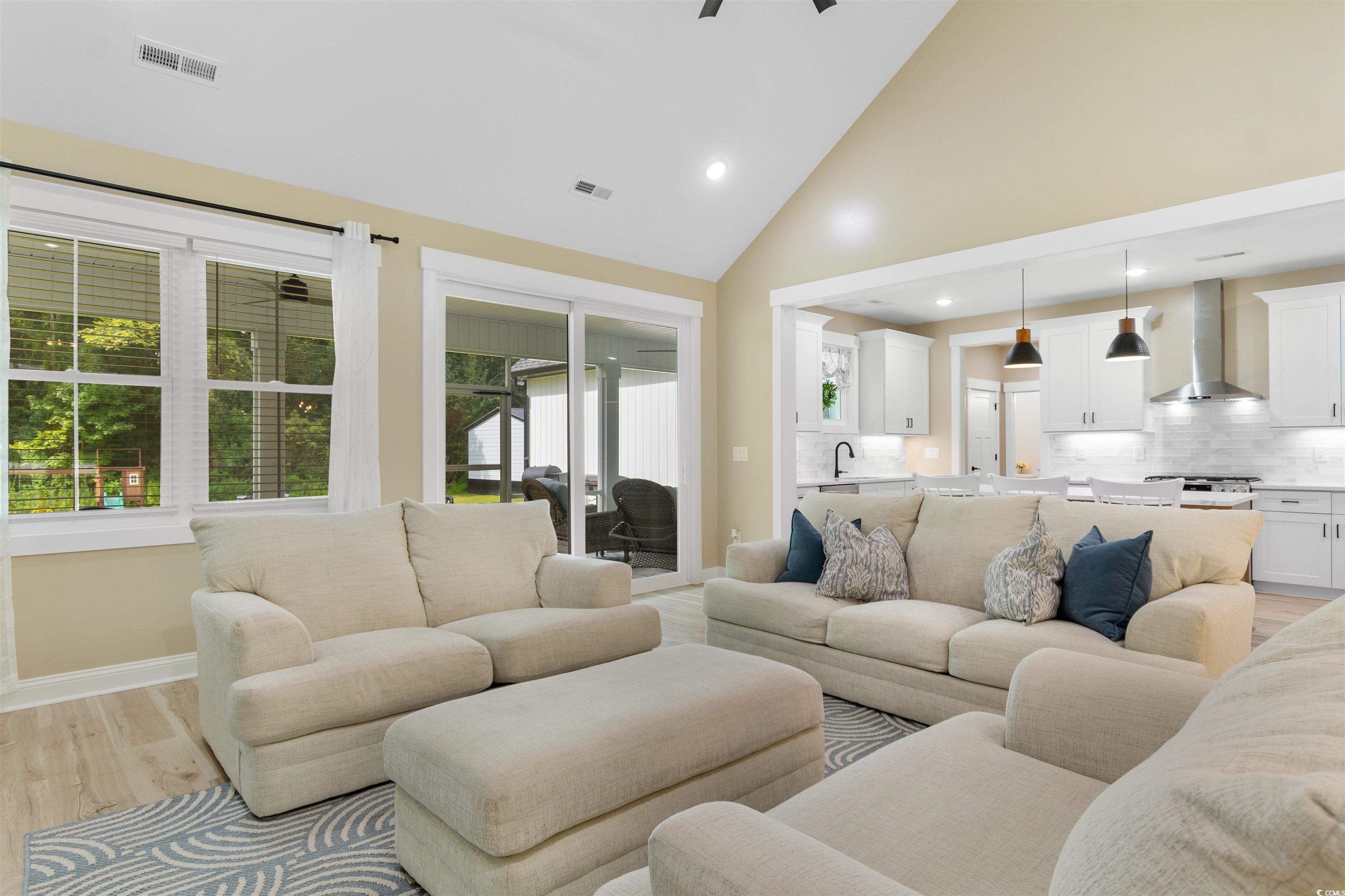 Conway, South Carolina, 29526, United States, 3 Bedrooms Bedrooms, ,3 BathroomsBathrooms,Residential,For Sale,1926501