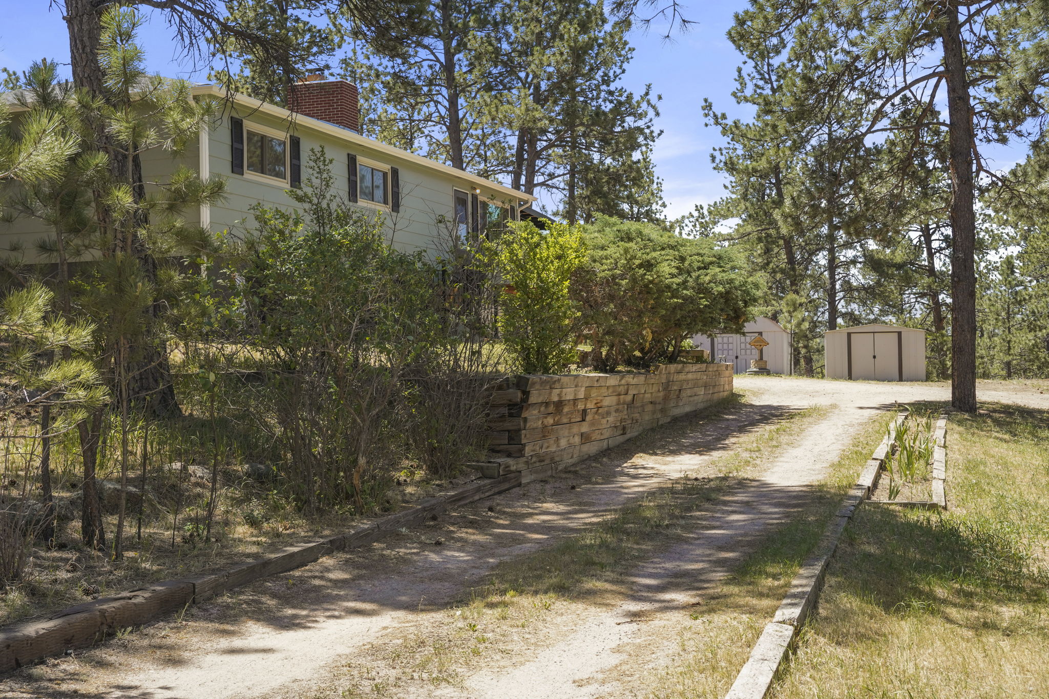  Extremely desirable southwest Black Forest location on stunning 5 wooded acres - 物件實景