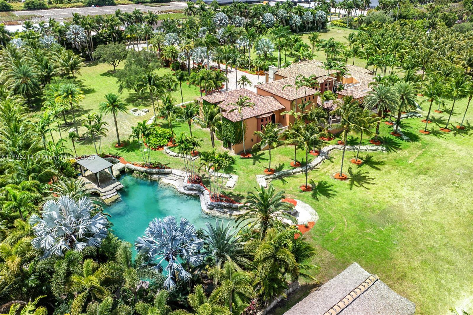 Homestead, Florida, 33031, United States, 6 Bedrooms Bedrooms, ,7 BathroomsBathrooms,Residential,For Sale,1804180