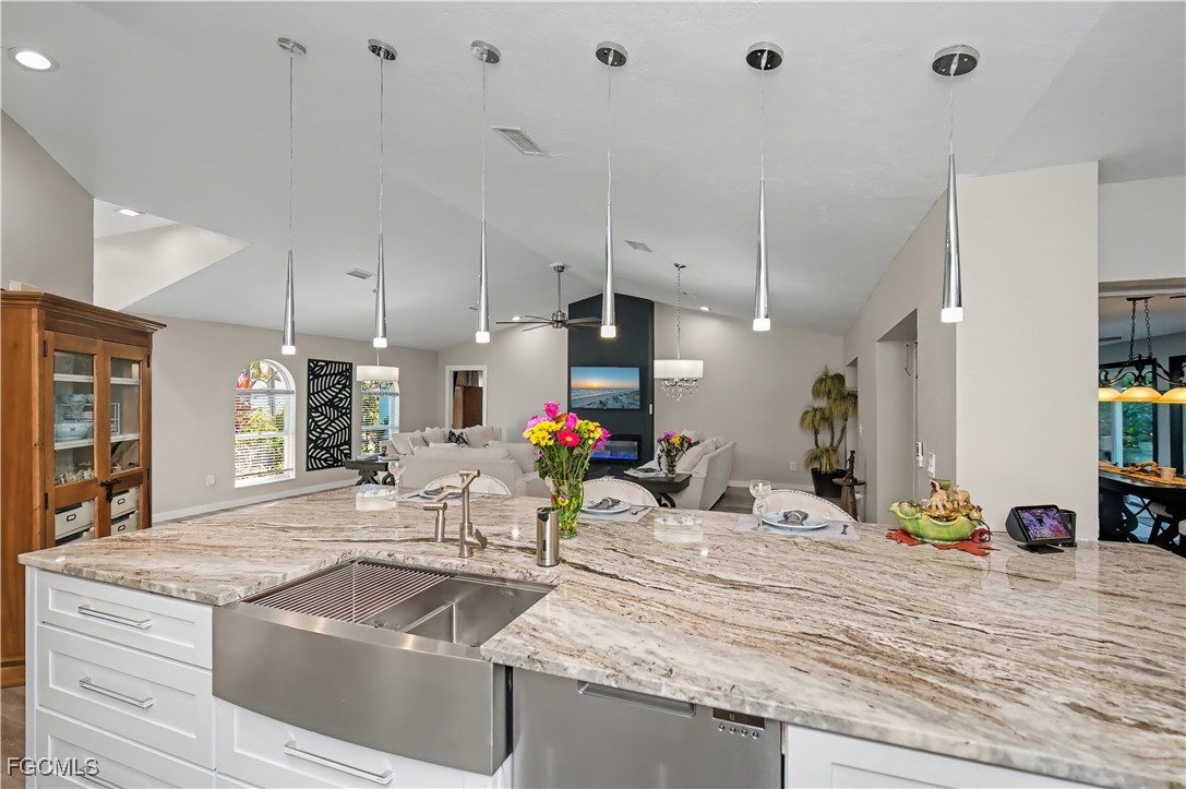 North Fort Myers, Florida, 33917, United States, 4 Bedrooms Bedrooms, ,2 BathroomsBathrooms,Residential,For Sale,2008851