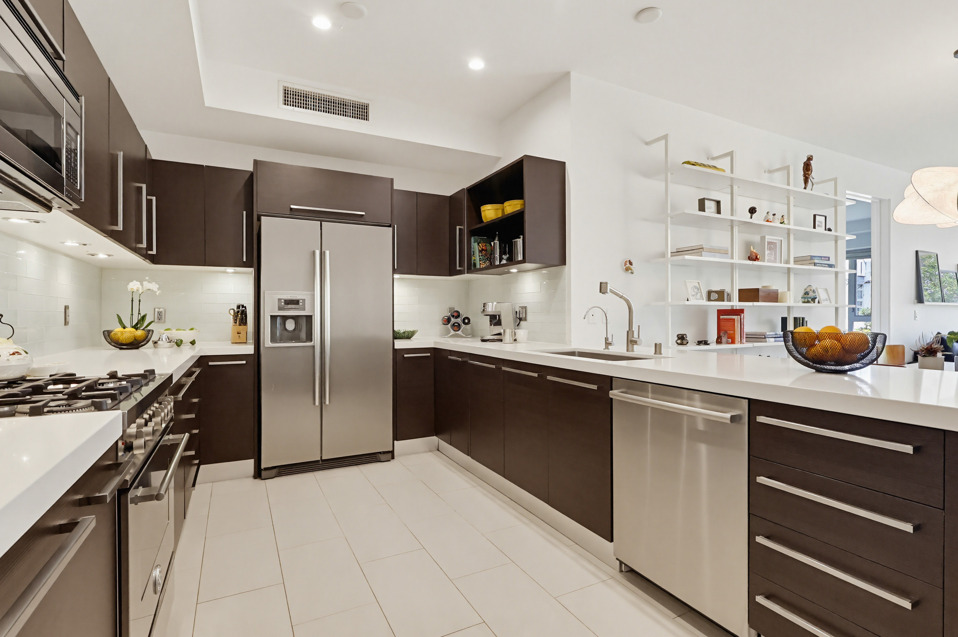  855 Croft Avenue, Los Angeles, CA 90069 - 物件實景