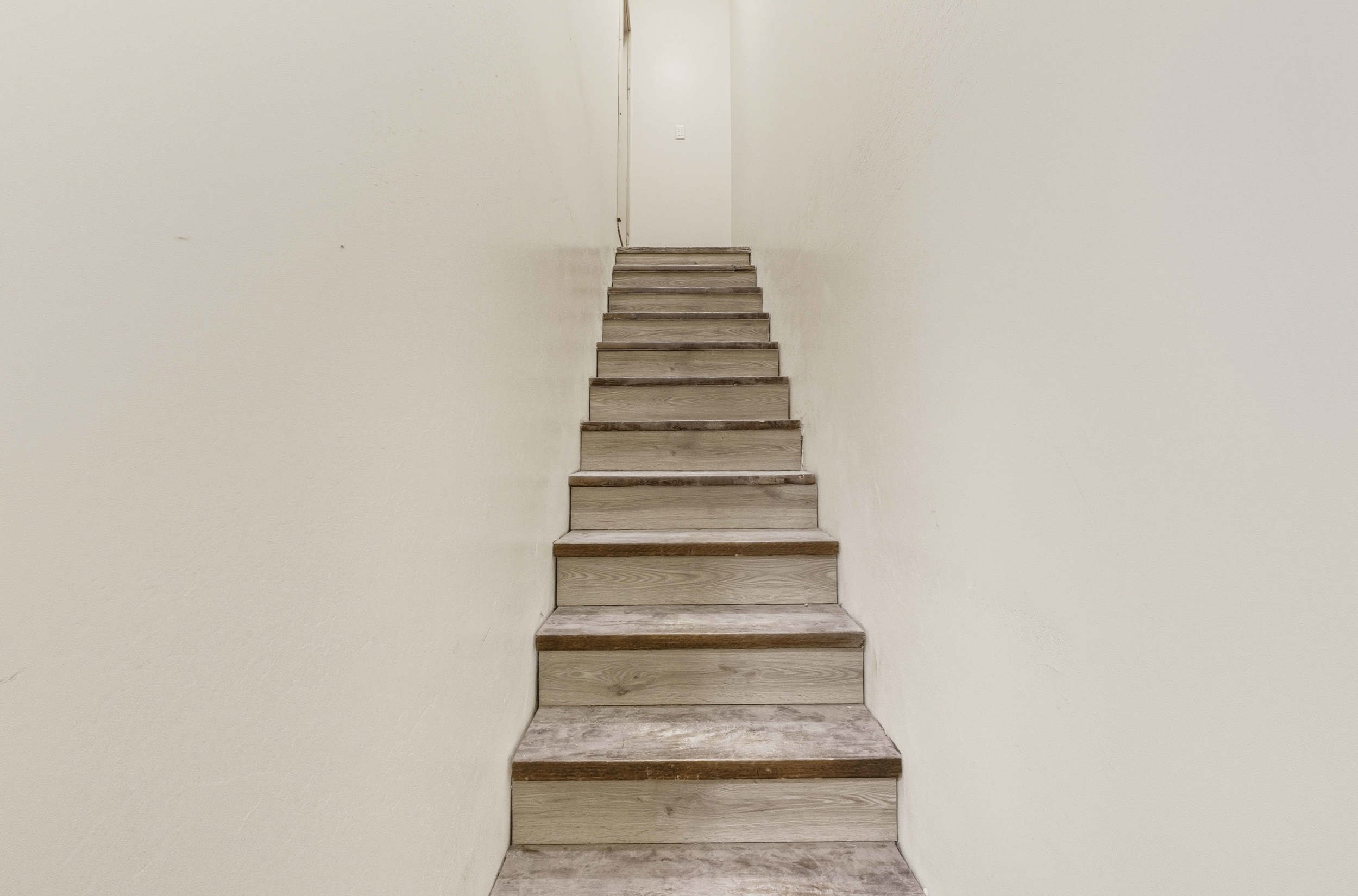 Veguita, New Mexico, 87062, United States, 4 Bedrooms Bedrooms, ,2 BathroomsBathrooms,Residential,For Sale,1974497