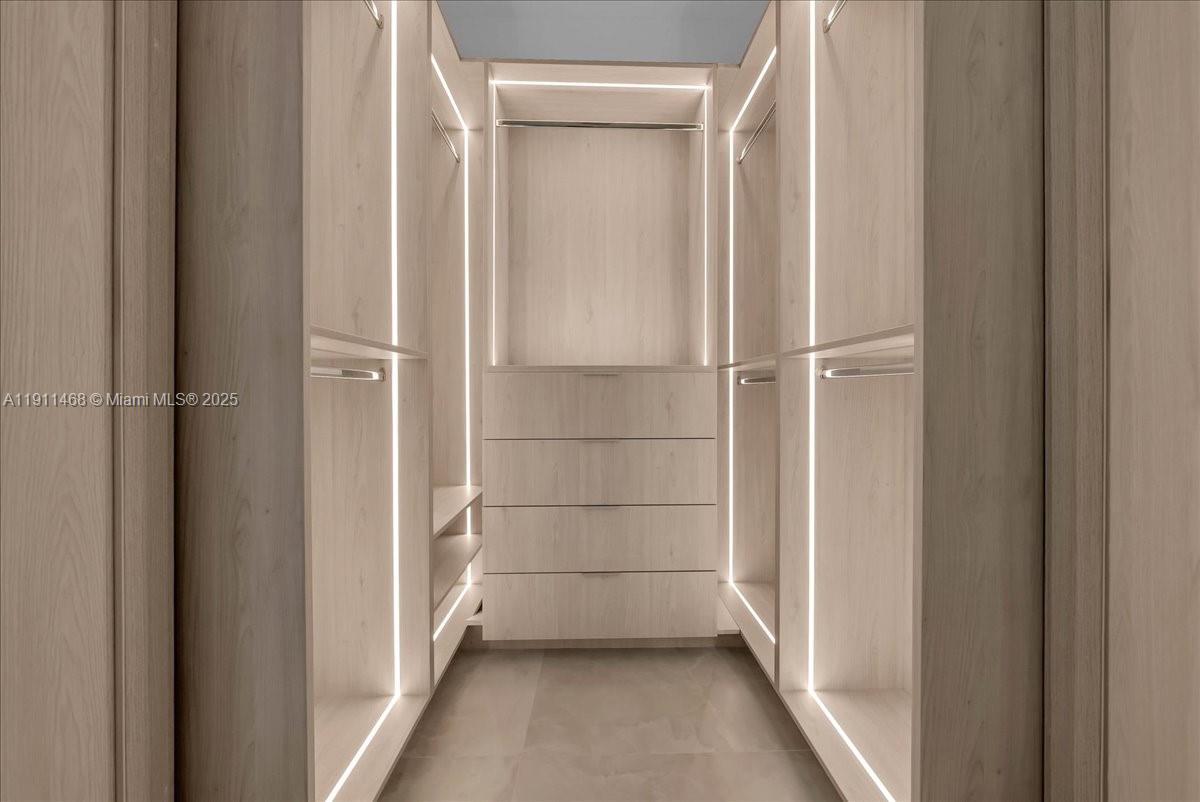 Marco Island, Florida, 34145, United States, 4 Bedrooms Bedrooms, ,5 BathroomsBathrooms,Residential,For Sale,1995875