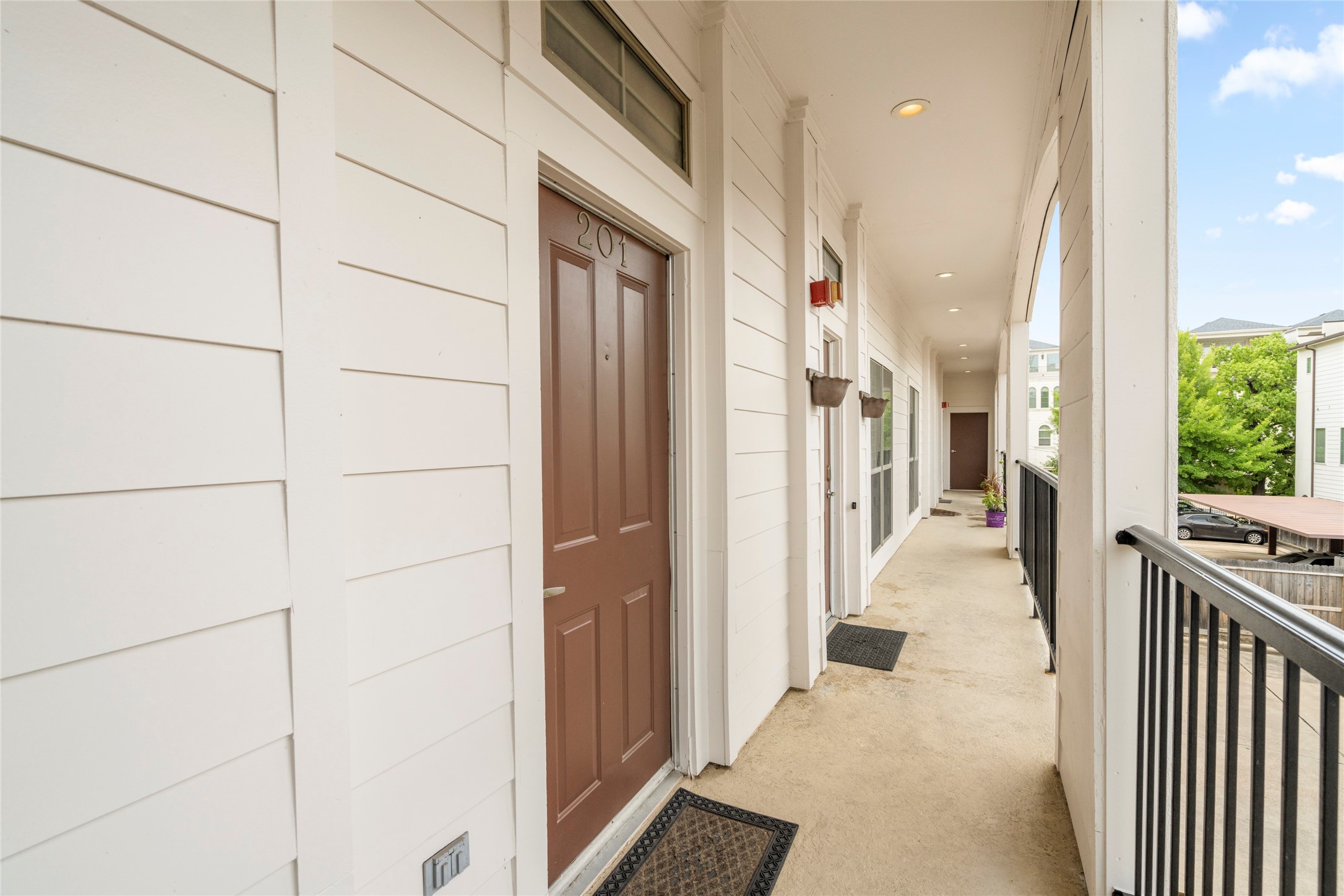  802 Jackson Hill Street #201 - 物件實景