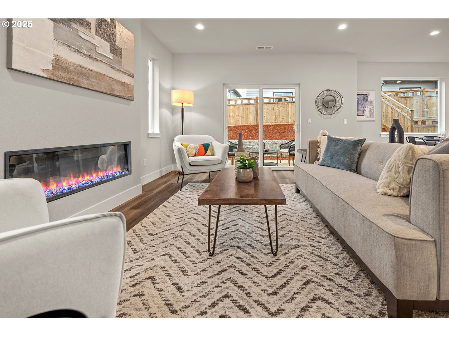 Happy Valley, Oregon, 97086, United States, 4 Bedrooms Bedrooms, ,3 BathroomsBathrooms,Residential,For Sale,1991153