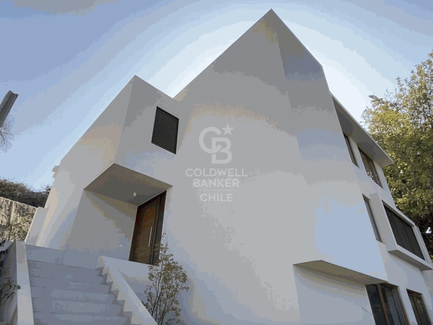 La Reina, Chile, 5 Bedrooms Bedrooms, ,5 BathroomsBathrooms,Residential,For Sale,1699390