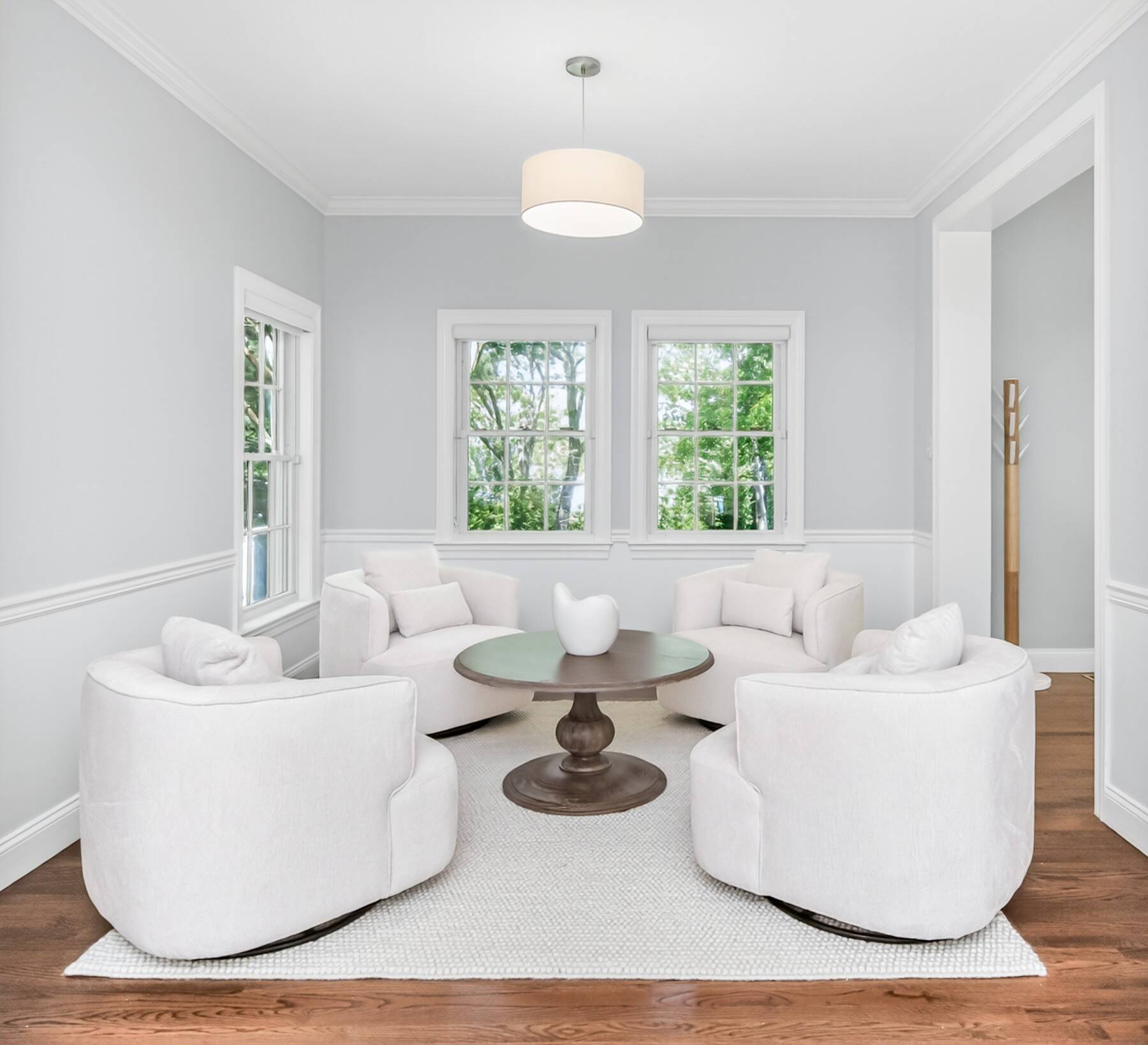  Sag Harbor Village Traditional Minutes to Town and Haven