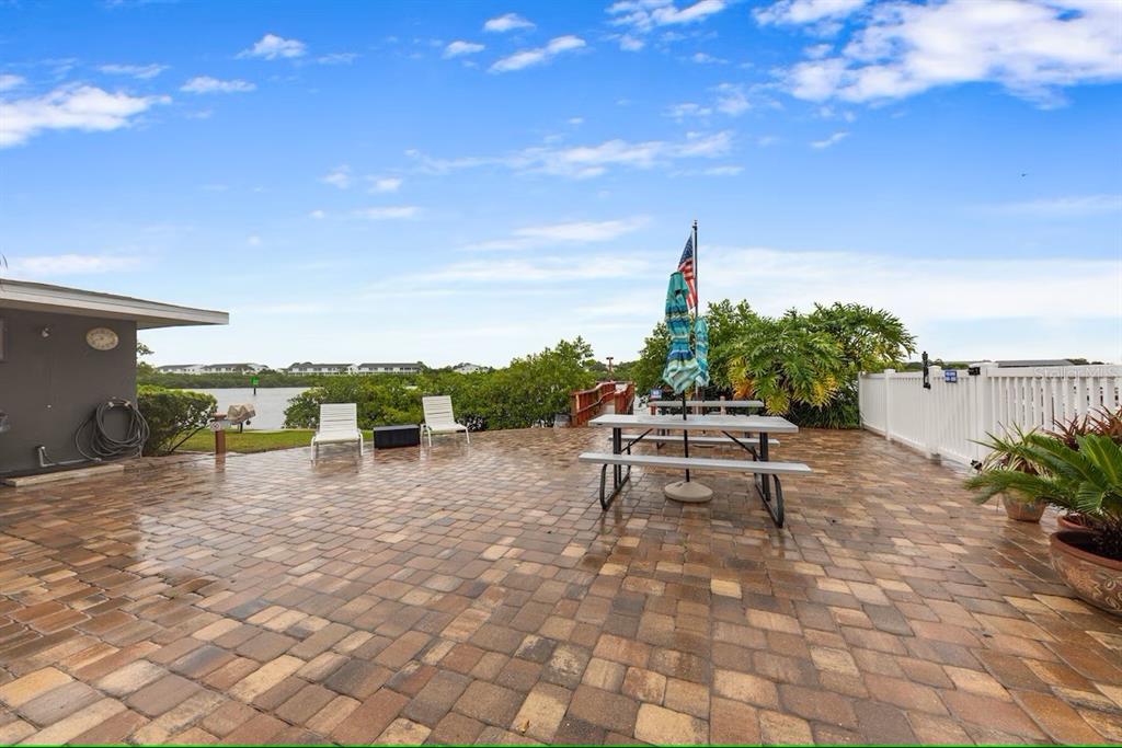 Indian Shores, Florida, 33785, United States, 2 Bedrooms Bedrooms, ,3 BathroomsBathrooms,Residential,For Sale,1754643