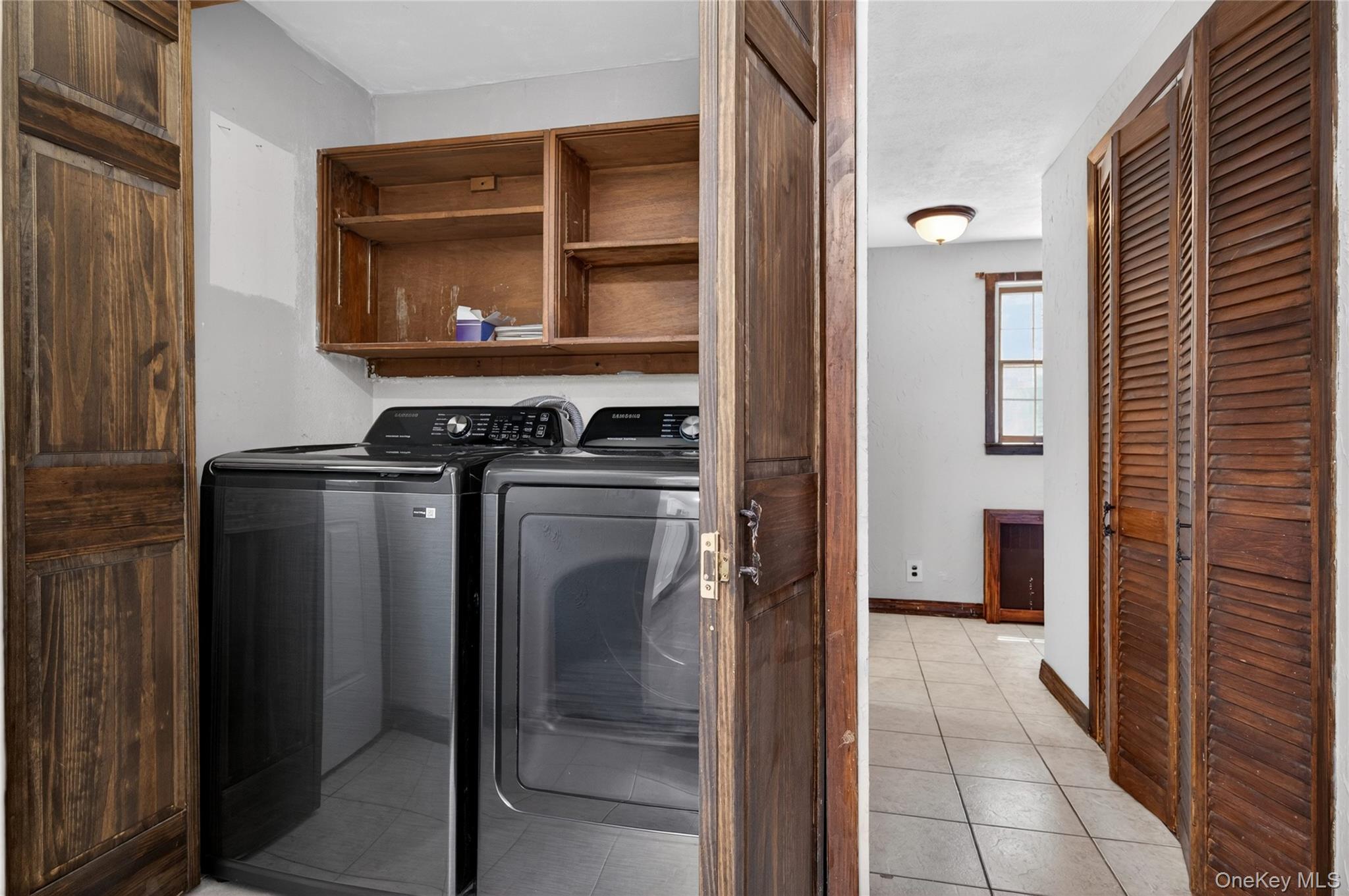  136 Lodge Avenue, Huntington Station, NY, 11746 - 物件實景